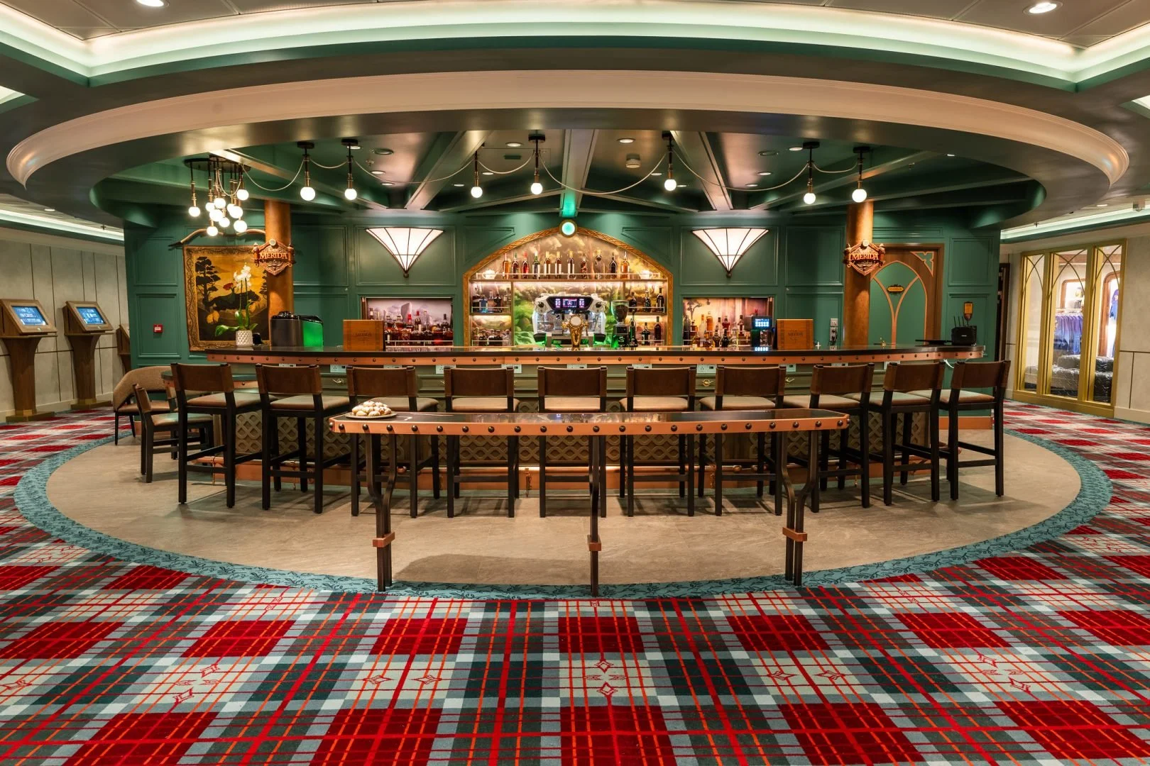 Destiny_Cafe-Merida_1-1620x1080.jpg