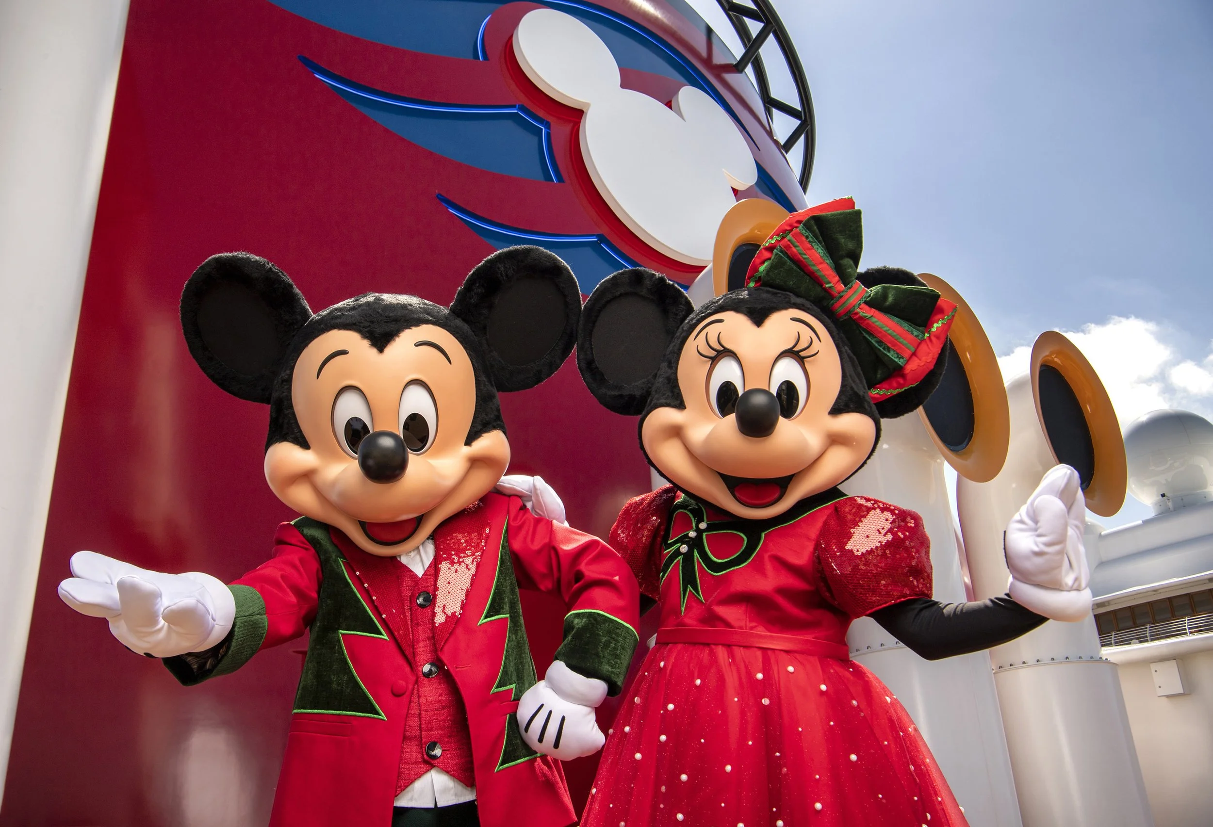 6488fcfa0001b-Very-Merrytime2.jpg
