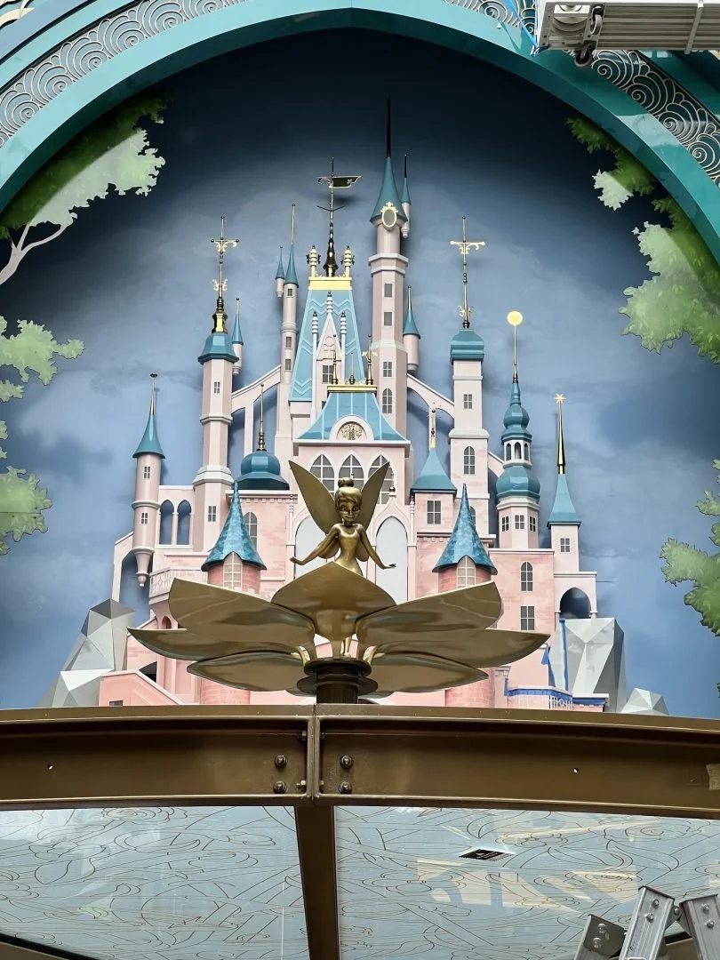 2025-DCL-Adventure-Storybook-Castle-1-810x1080.jpg