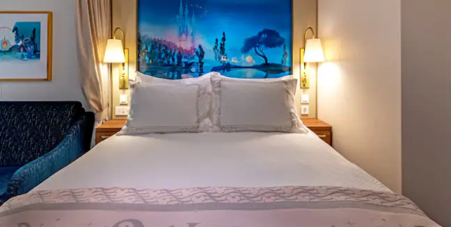 Deluxe Oceanview Stateroom Category 5A, 5B, 5C, 6A, 6B, 7A.PNG