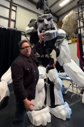 hercules puppet 8.PNG