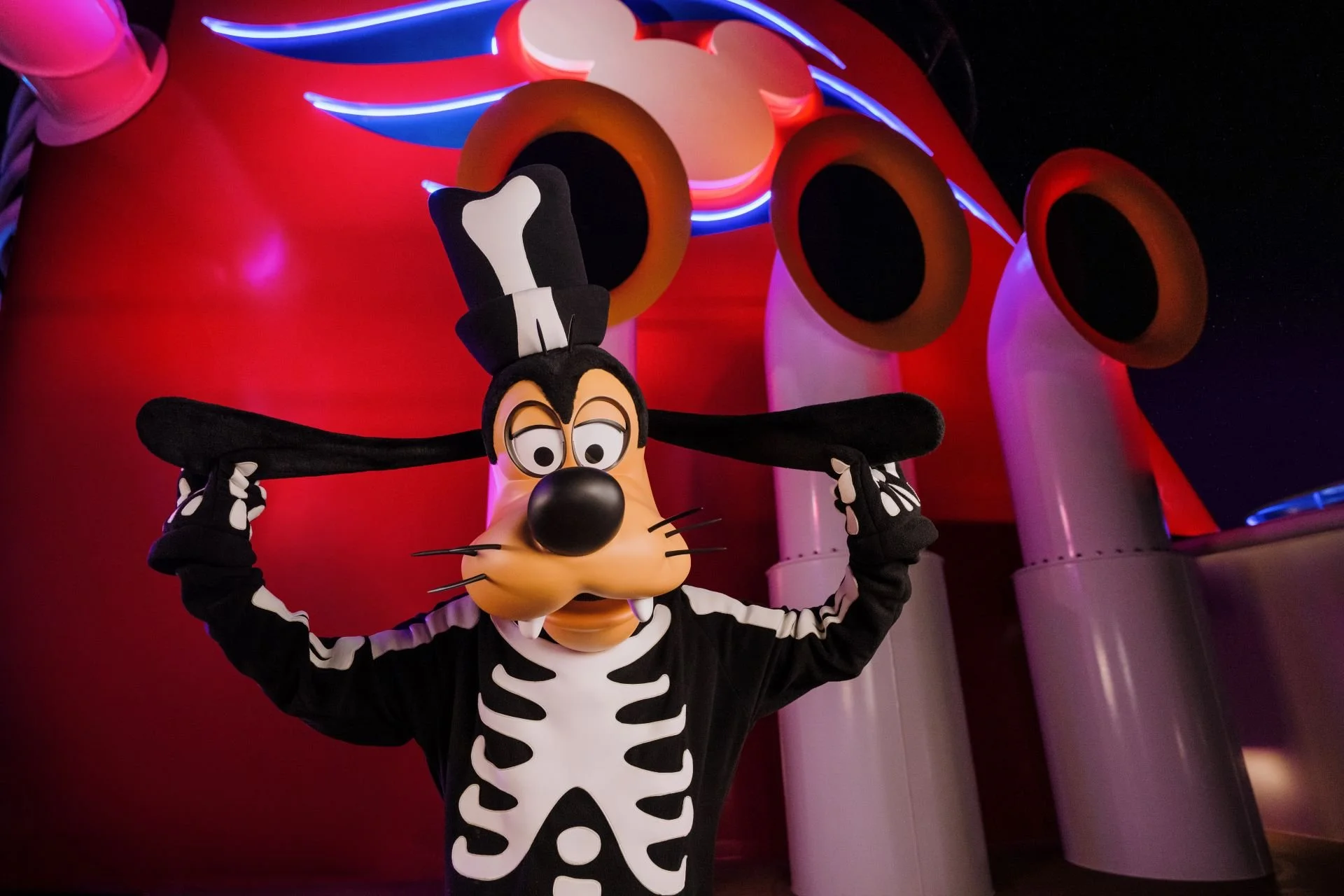 Goofy-Halloween-Cruise-Line.jpg