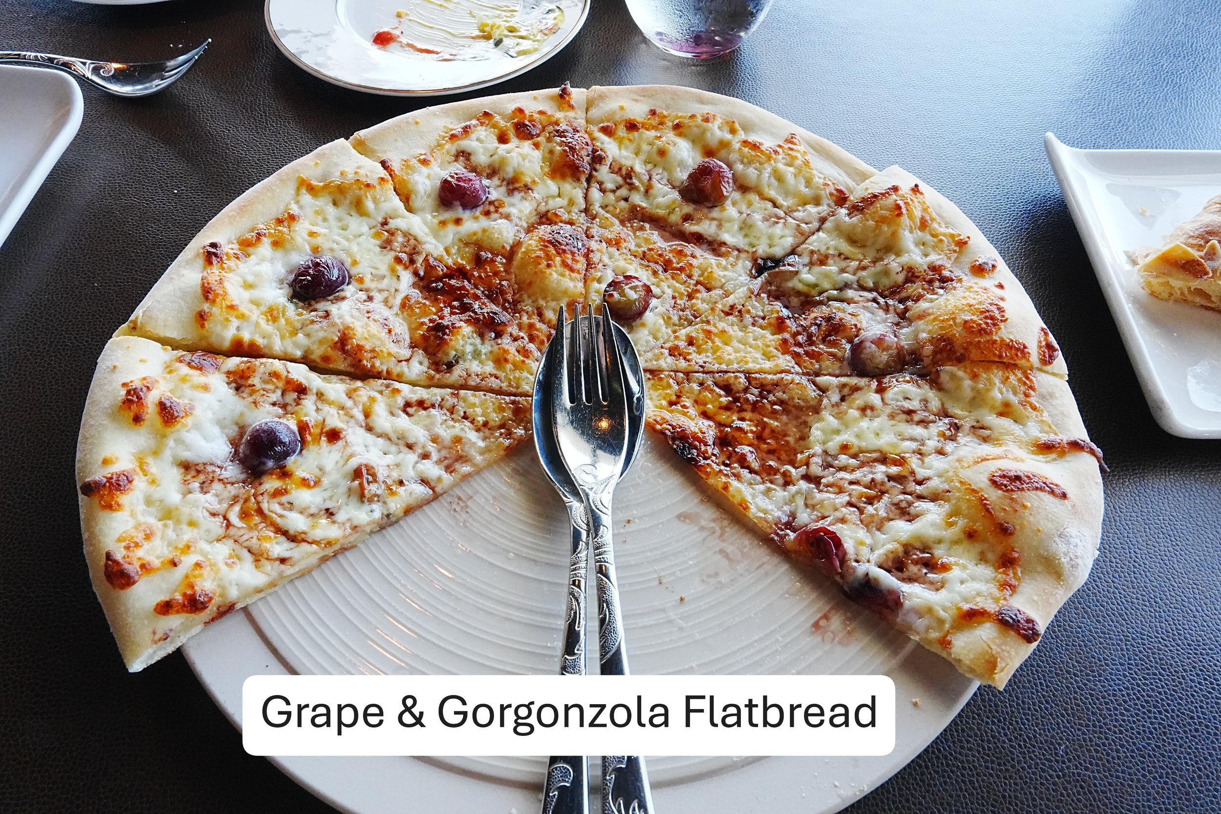 2026-02-13-Wish-Palo-Brunch-Grape-and-Gorgonzola-Flatbread.JPG