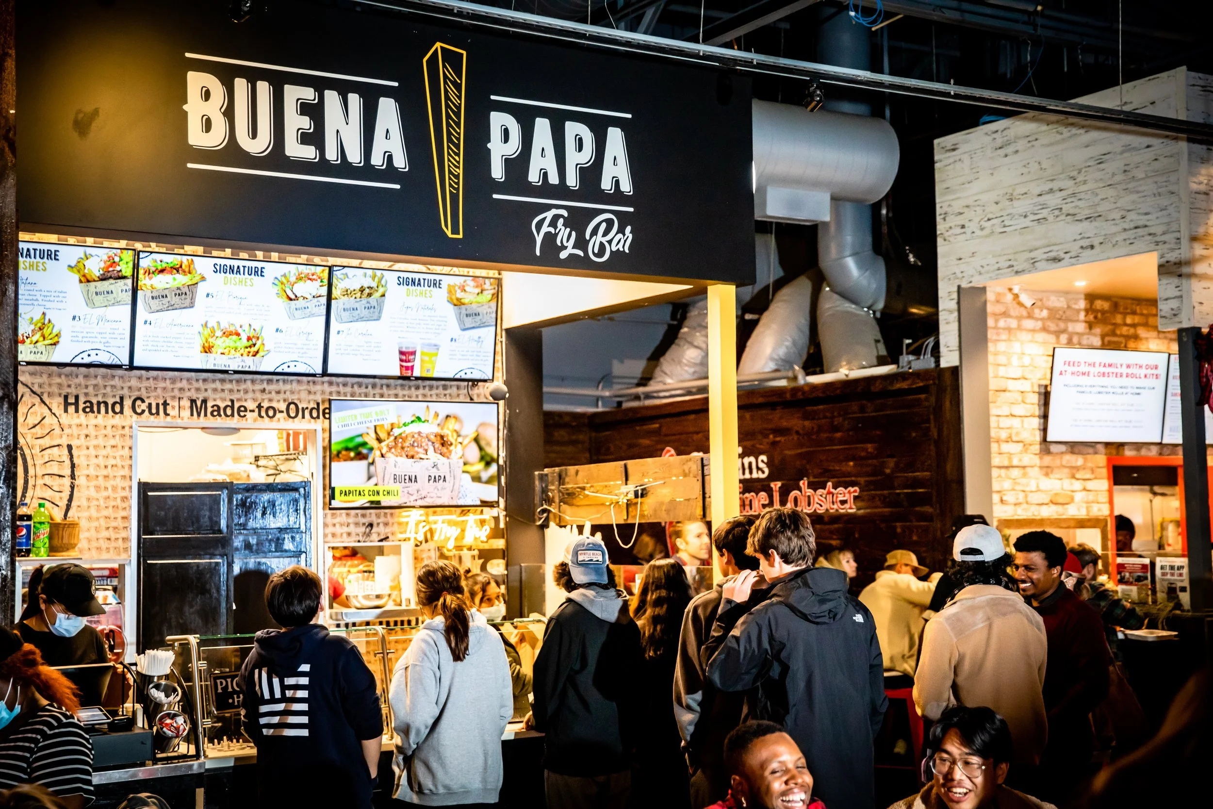 FAST-GROWING LATIN FRY BAR ANNOUNCES NATION-WIDE FRANCHISING OPPORTUNITIES 