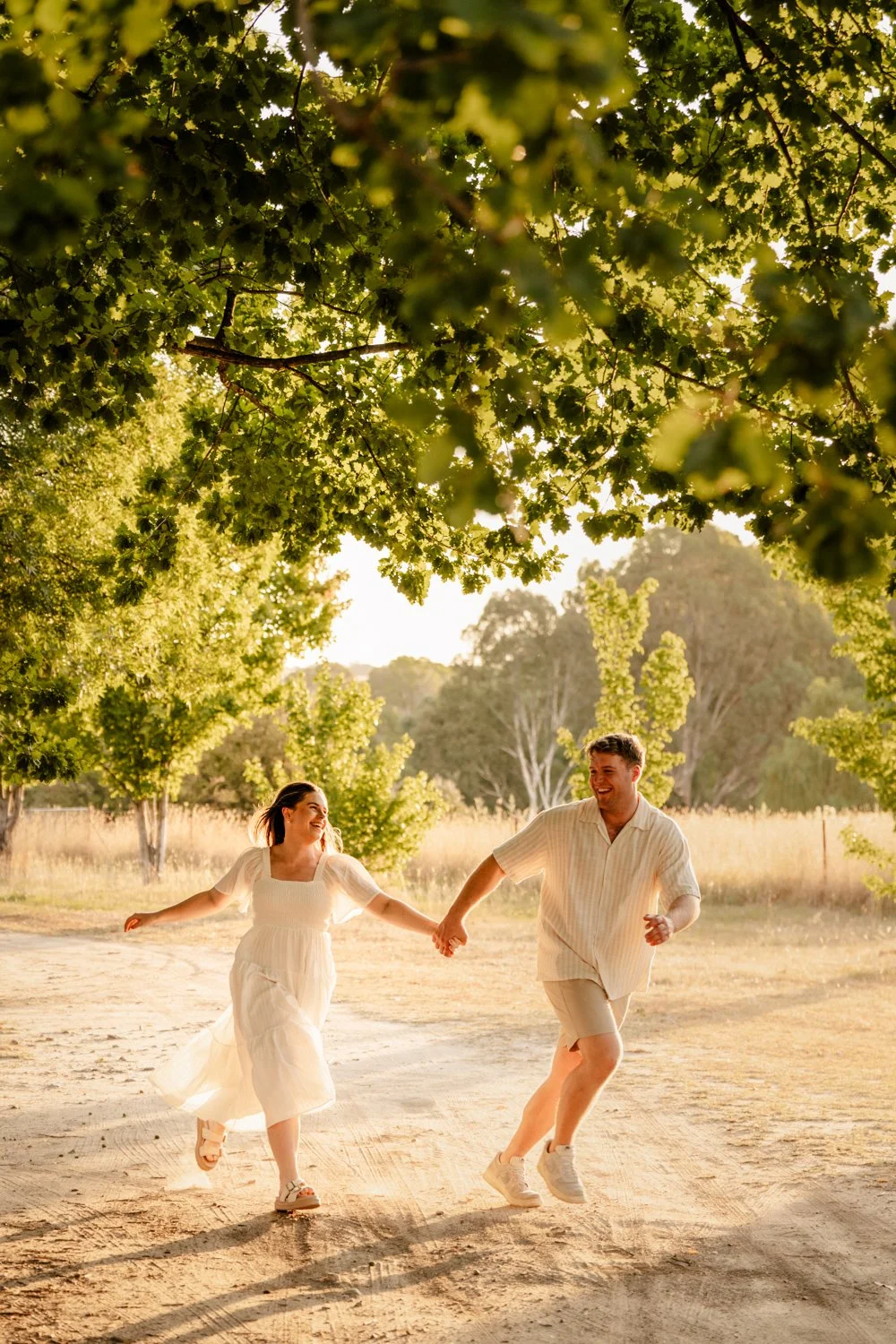 Albury Wodonga Couple Photographer-10.jpg