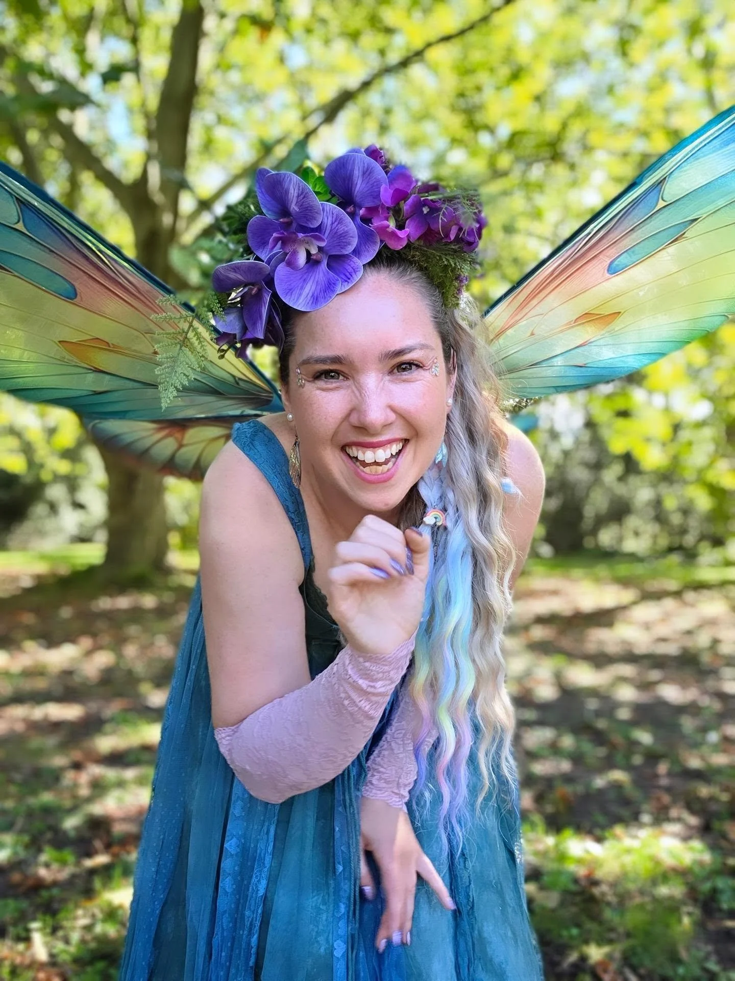 I have had some powerful personal breakthroughs lately around protecting my energy.

When you choose to live boldly and put yourself out there as an artist, you open the door to all kinds of voices. Learning how to hold my own space and place a prote