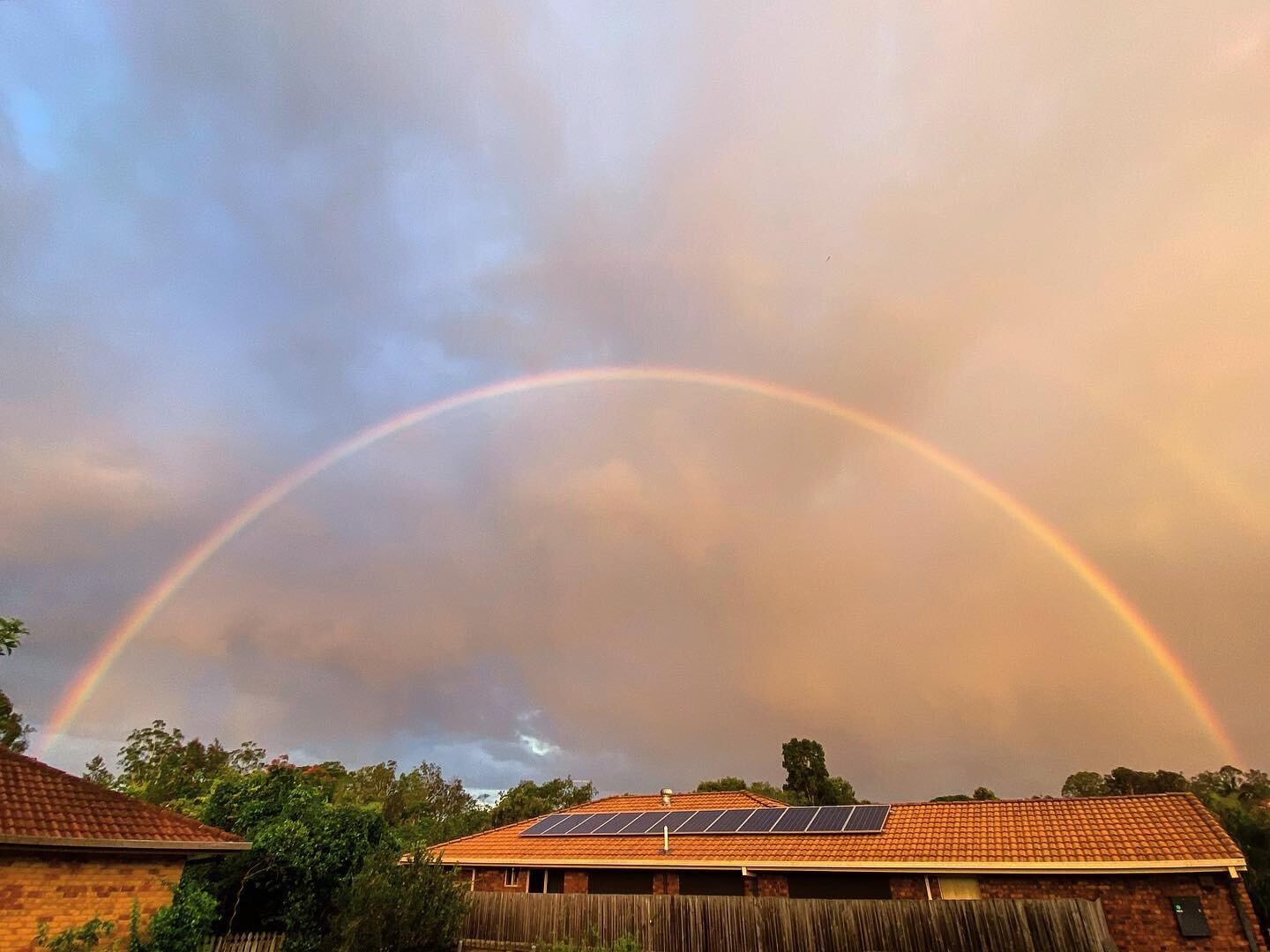 A double rainbow - second one is hidden🌈 a last hurrah for 2020 
.
.
.
.
#goldcoast #rainbow #doublerainbow #doublerainbow🌈🌈 #goodluck #justgoshoot #peoplescreatives #shotoniphone #iphonography #photography #photooftheday #qld #queensland #austral