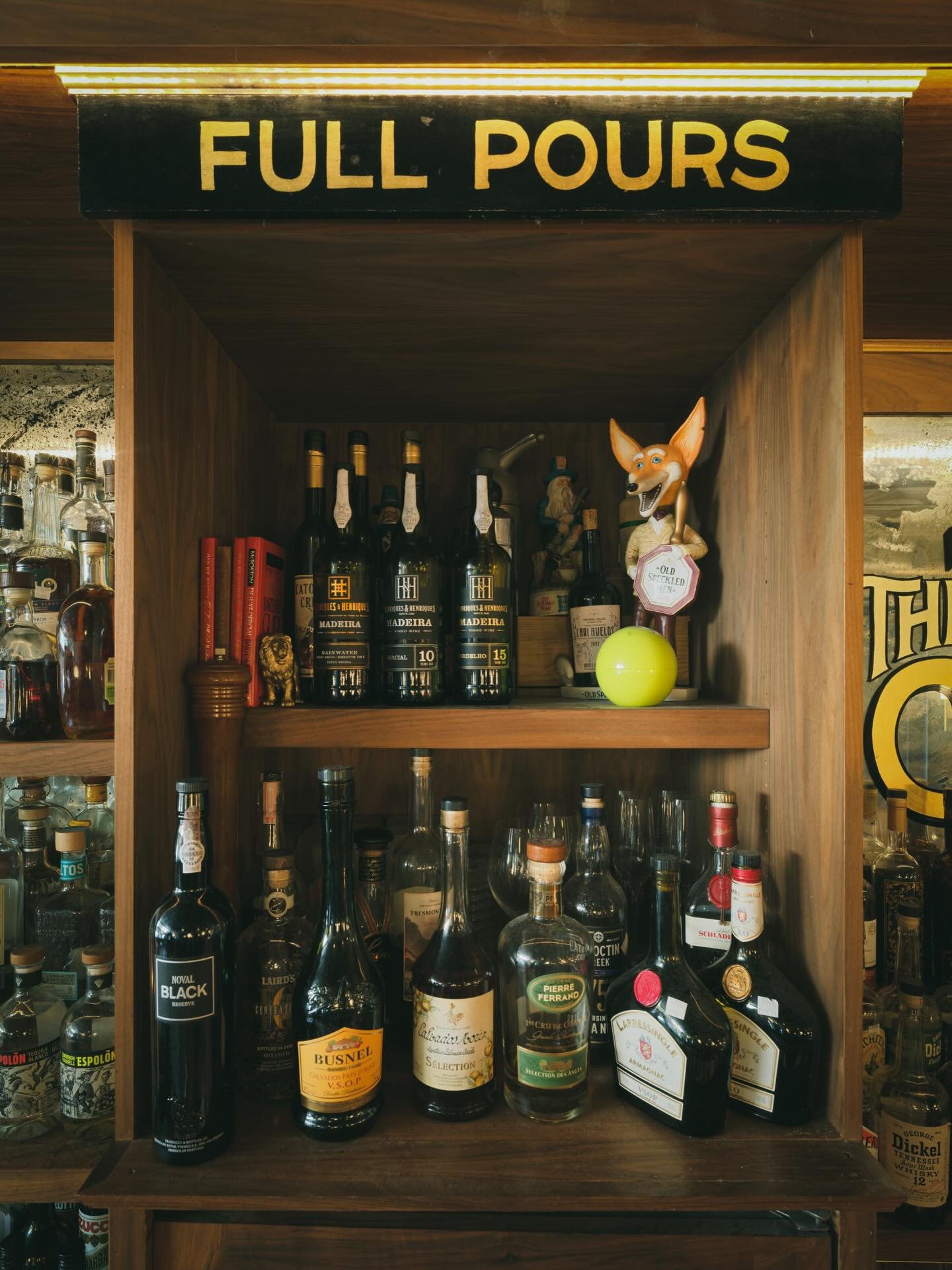 🧊 ❄️ WE ARE BACK!
We are gonna get the bar back up and running tonight with limited hours. We will be open from 5-10pm with our usual happy hour, and we will be running a BOOZY HOT CHOCOLATE spiked with Jamaican rum and amaro all night long for only