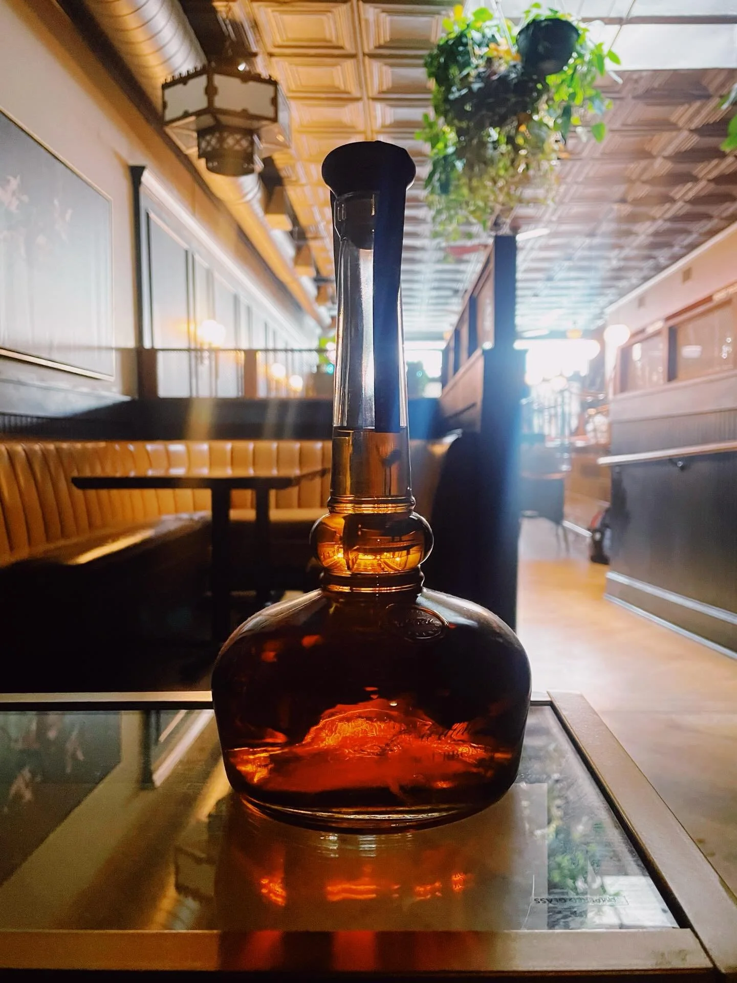 Willett Pot Still Reserve Bourbon 🥃 

Malt Monday is back with another banger, my friends! And this one has some fun history to it, and you know we love that kind of stuff!

In 1936,&nbsp;A. Lambert Willett, a second generation bourbon distiller,&nb