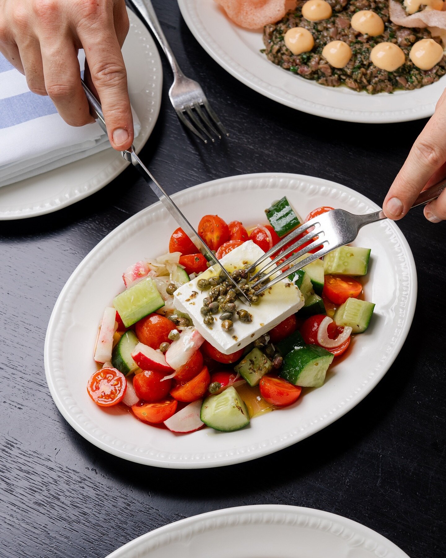 Bursting with Mediterranean flavours, our Greek salad is not one to miss 🍅

www.foshportside.com.au/bookings for reservations or call us on (07) 3211 8111
Portside Wharf 3.01/39 Hercules Street, Hamilton
⁠
#thisisbrisbane #Portside #Fosh #seafood #P