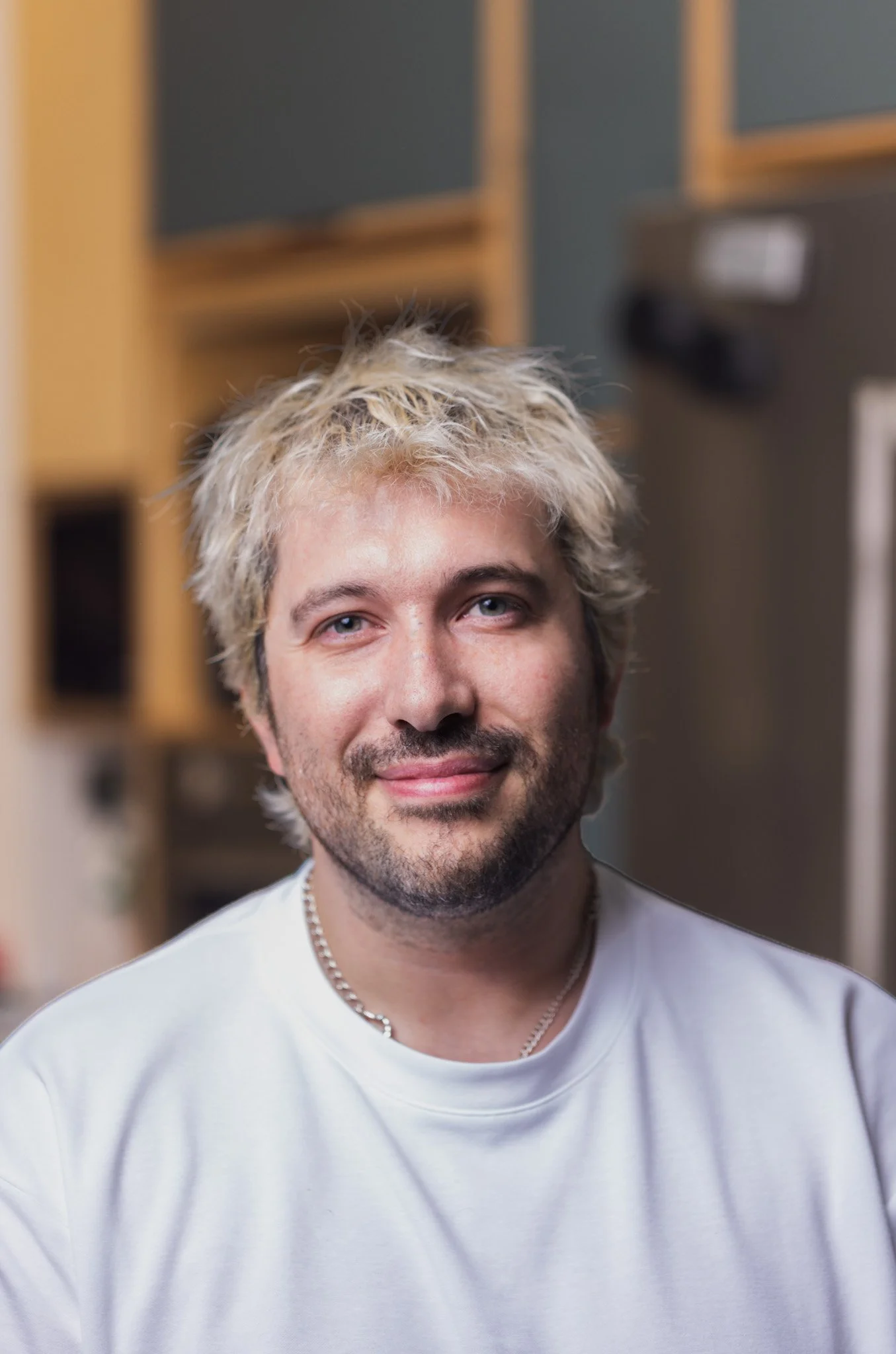 ZAC INWALD, DEVELOPMENT CHEF - 
Zac’s culinary career began in his native Sydney, where he trained with the acclaimed Rockpool Dining Group under influential Australian chef Neil Perry, building a strong foundation in produce-led, live-fire cooking t