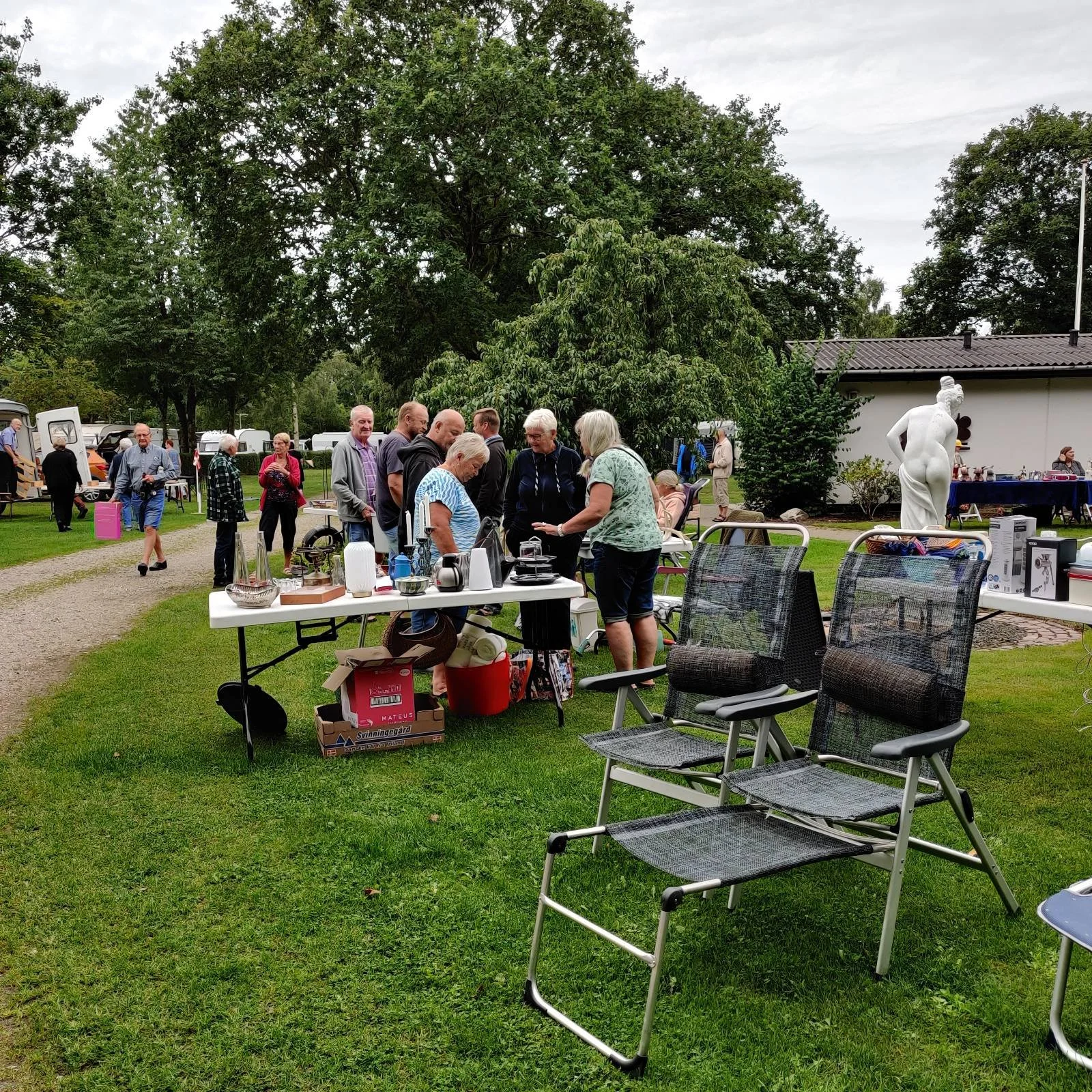 Bagageruimte markt en foodtruck