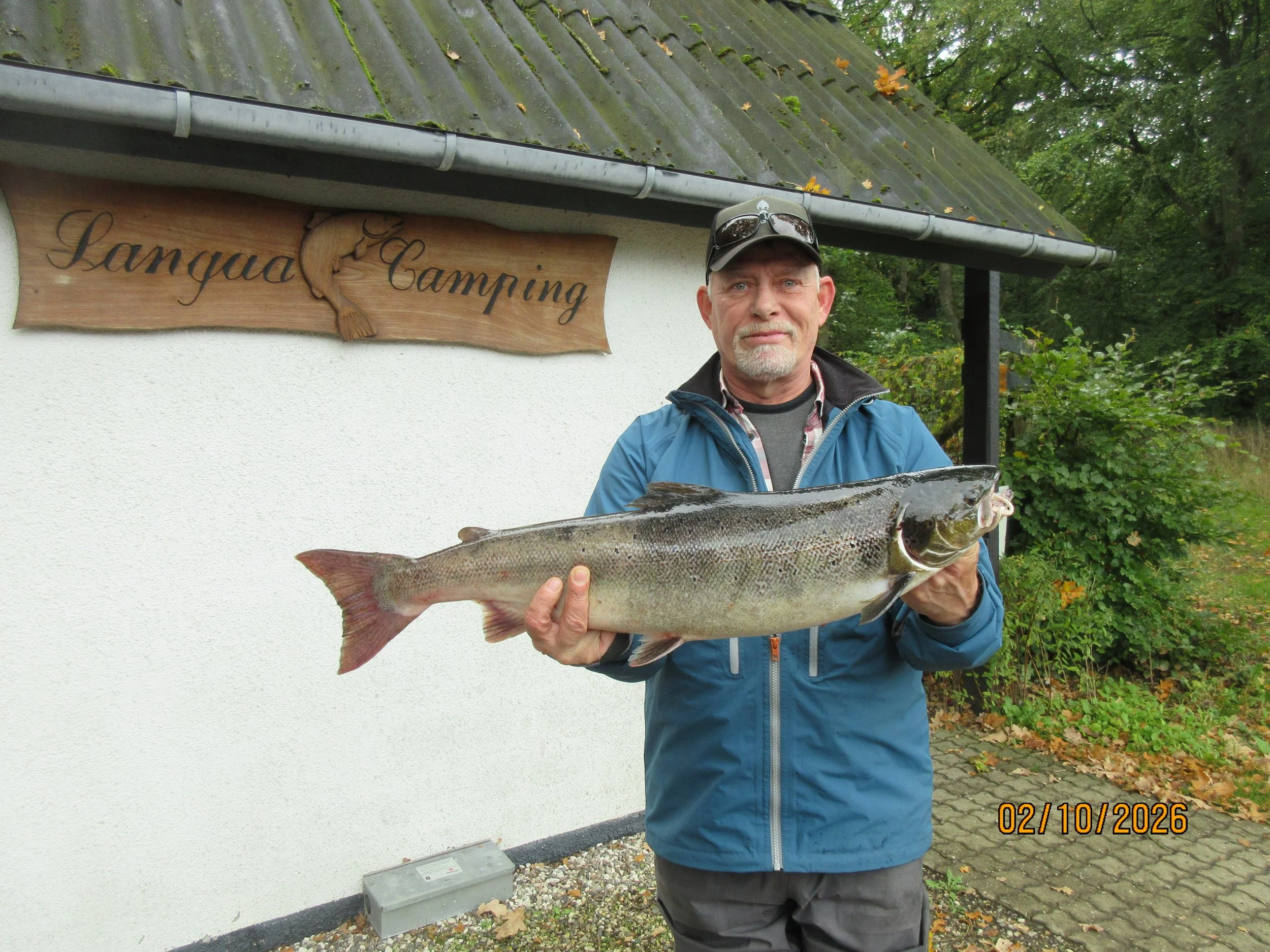 John Salling laks på 4,15 kg og 73 cm. 
Fanget på spinner på campingstykket. 
