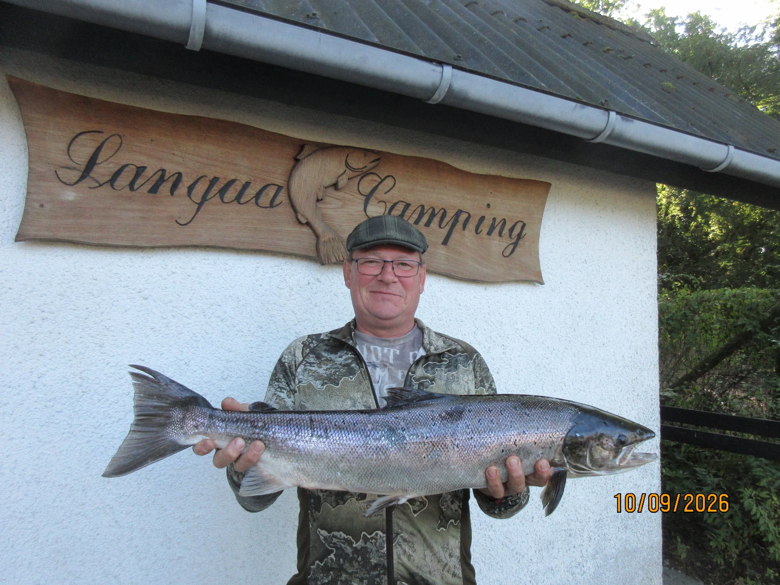 Ole Gyvel - laks på 4,85 kg og 82 cm. 
Fanget i gul zone på spinner.