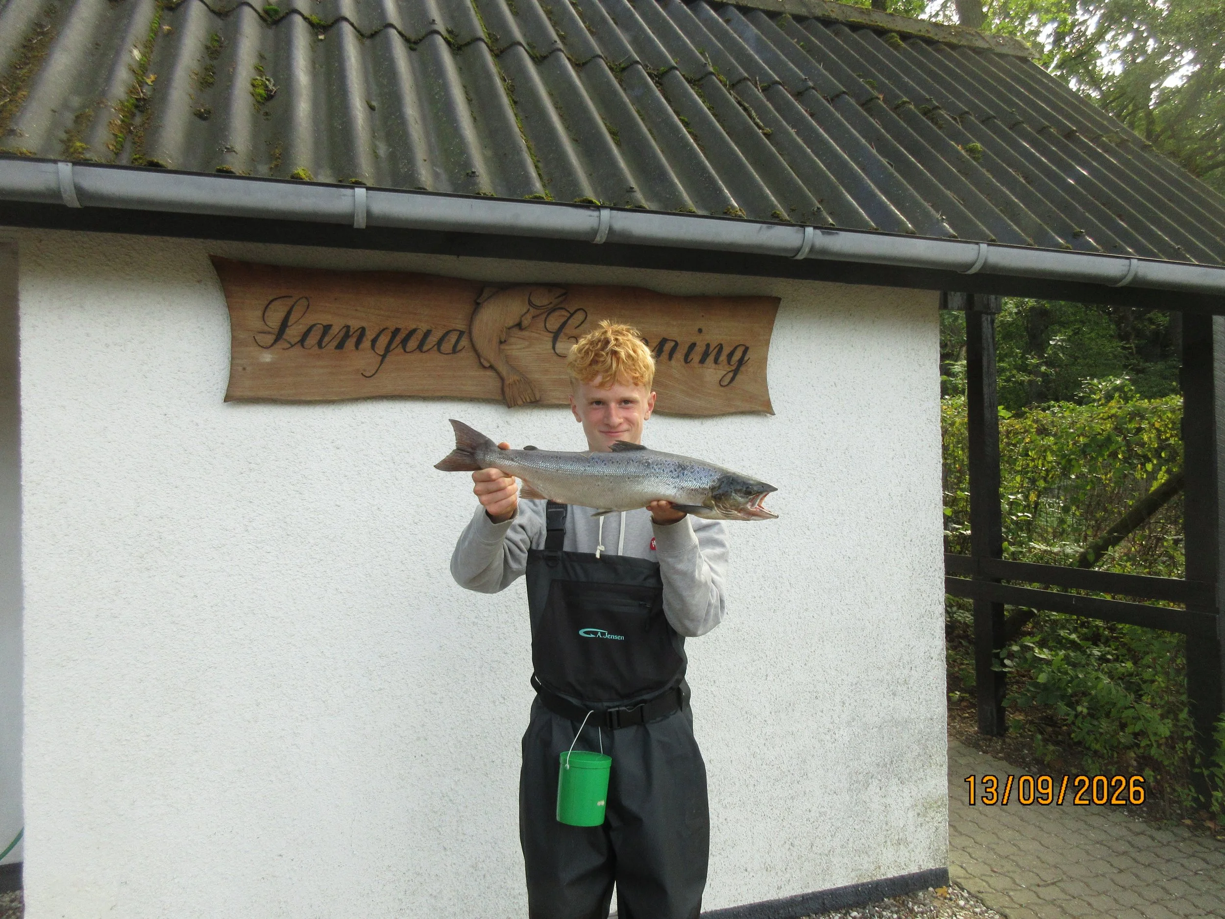 Lauge Brunsgaard - Laks på 1,93 kg og 60 cm. på Grå zone og spinner. 