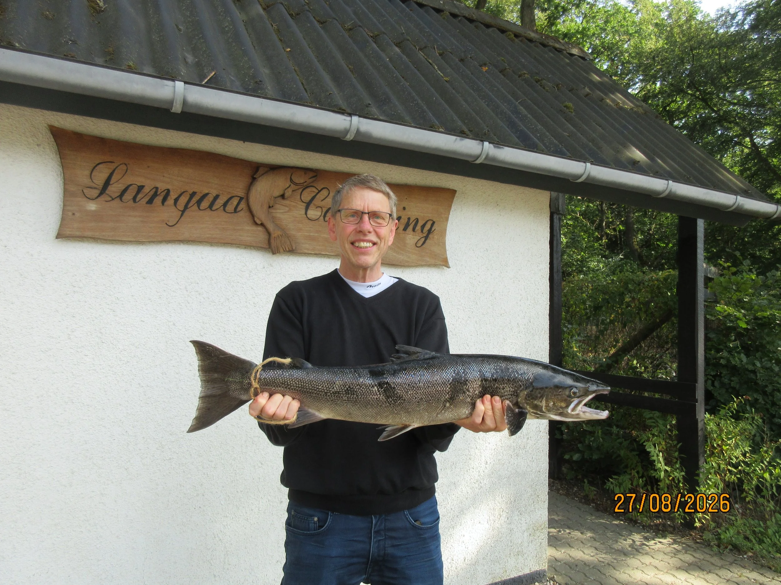 27.08.26 - Hans Mikael Jensen laks 3,75kg, 79cm. Fanget på spinner i grå zone.