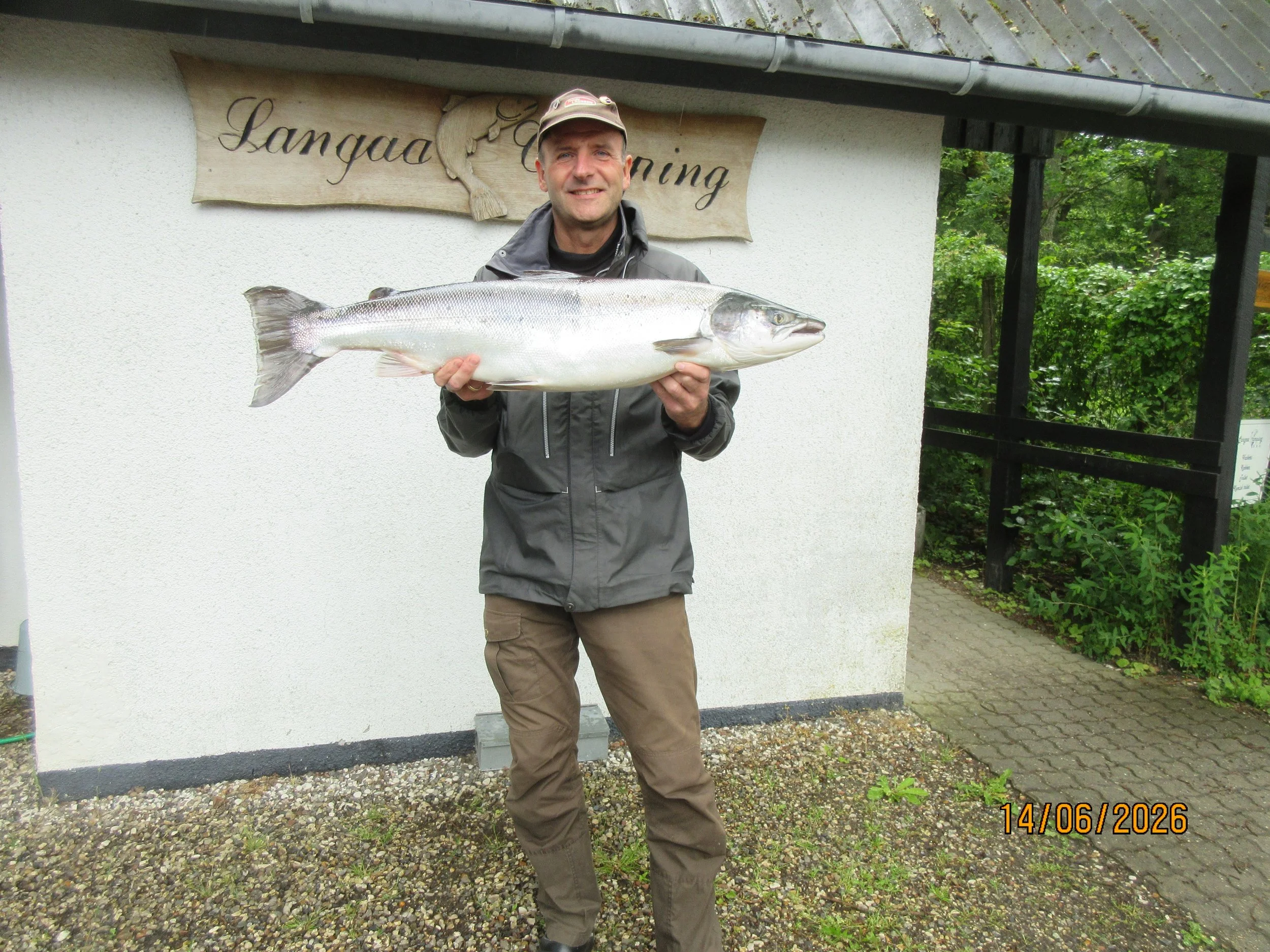 14.06.26 - Ole Knudsen Laks på 8,39kg, 91cm fanget på reje i grøn zone.