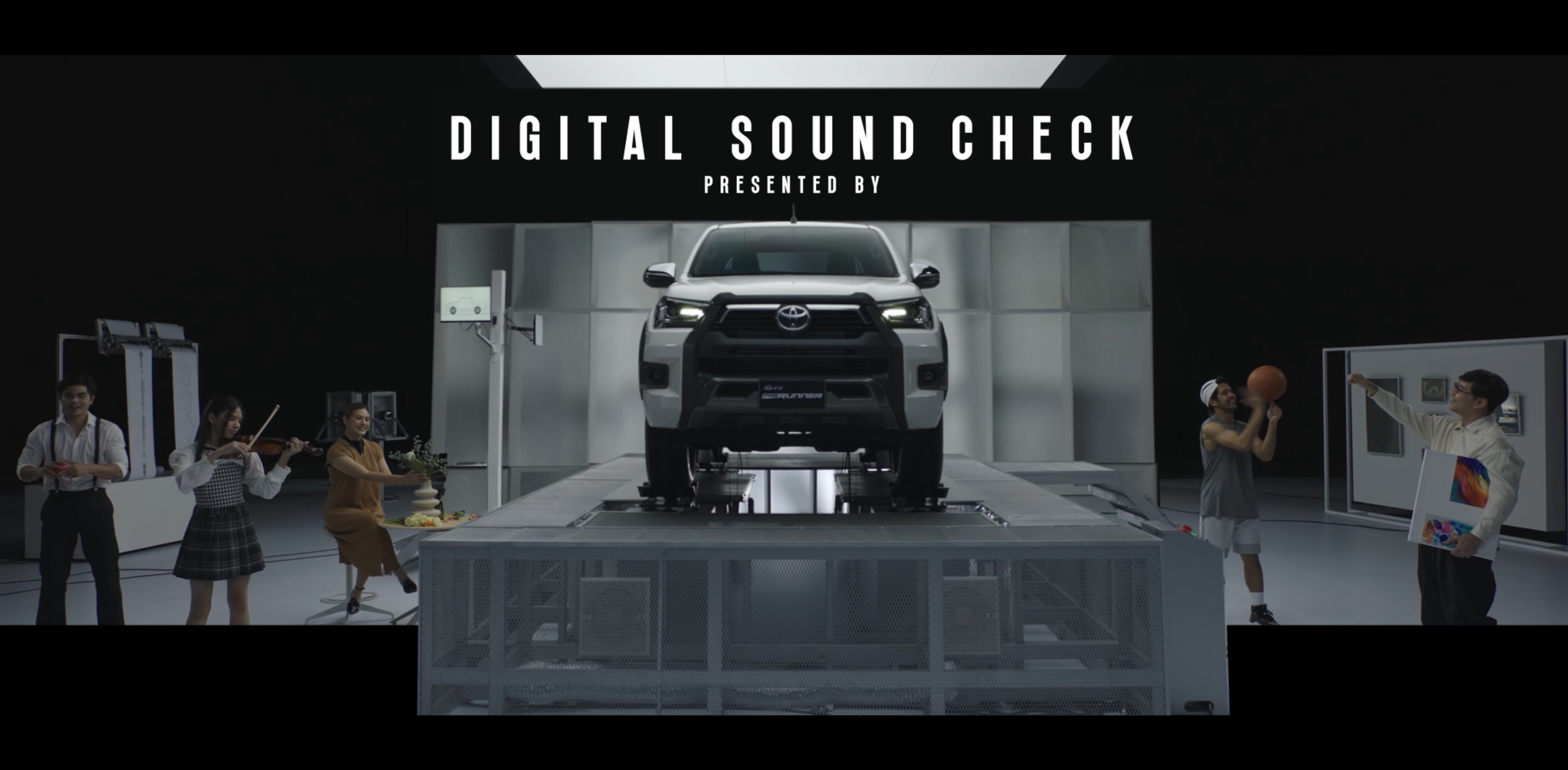 TOYOTA Hilux Revo Prerunner (Digital Soundcheck 30Sec. (Cinema))