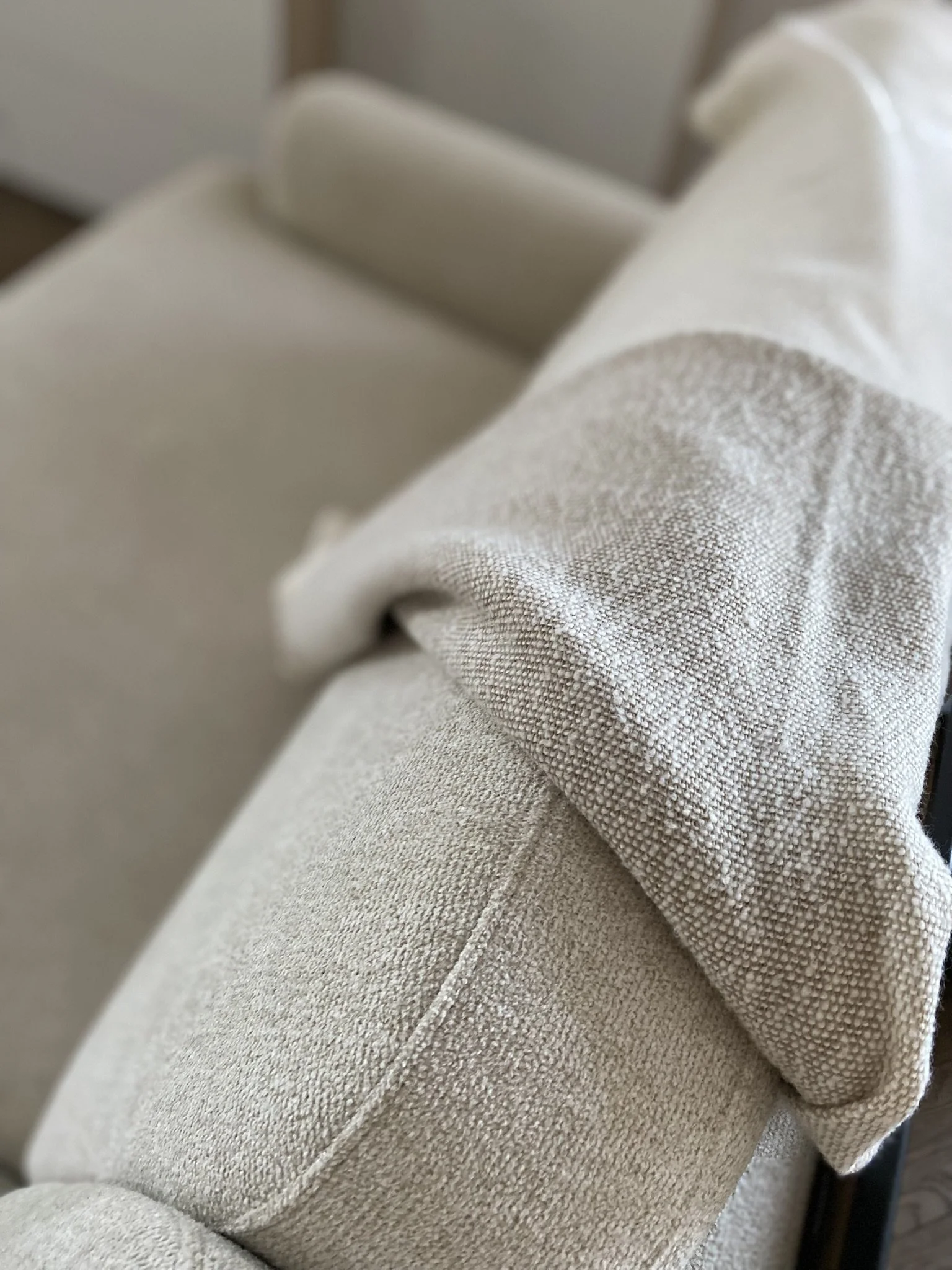 pehmed kangad valged heledad toonid