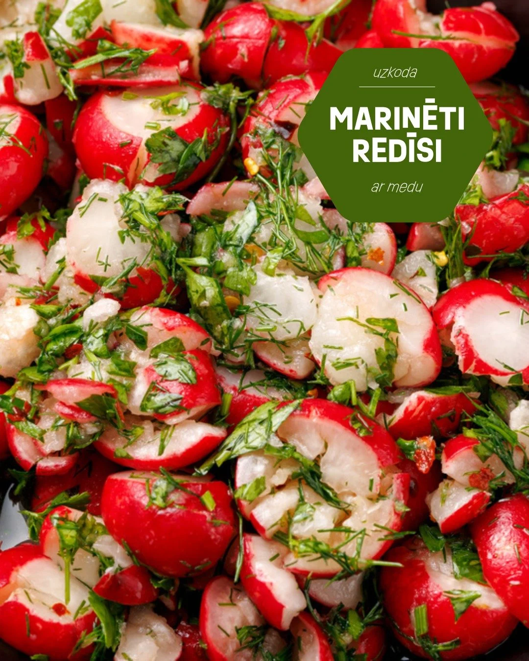 Redīsu sezona ir pilnā sparā, un drīzumā būs pieejams arī &scaron;īs vasaras pirmais svaigais medus. Apvieno abus sezonas gardumus vienkār&scaron;ā, krauk&scaron;ķīgā un atsvaidzino&scaron;ā receptē! Saspiesti marinēti redīsi ar medu ir lielisks veid