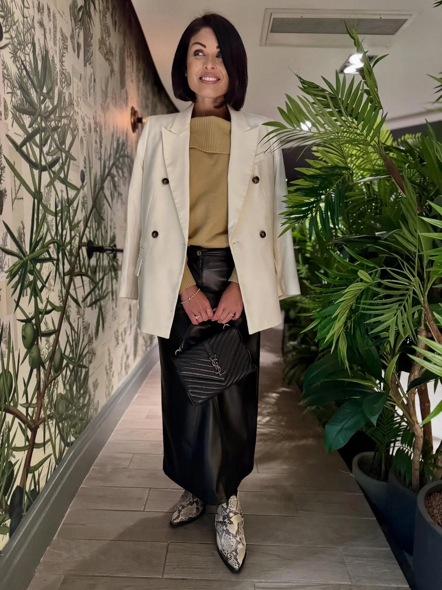 I&rsquo;ve had quite a few questions about the outfit I had on in my @twentyprincesstreet reel earlier in the week&hellip;..unfortunately all of these pieces are at least a couple of years old now so you&rsquo;ll not get your hands on them very easil