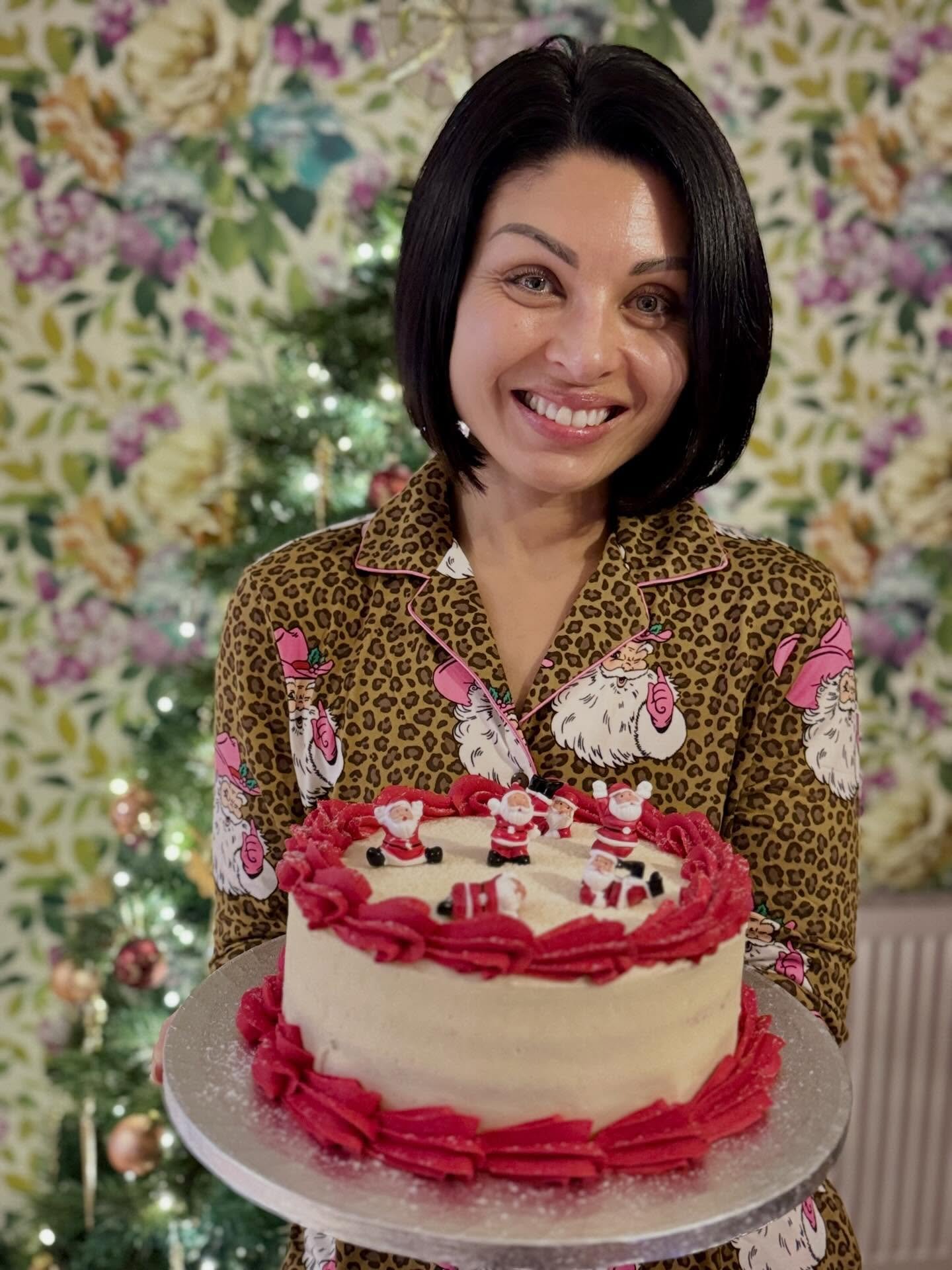 Every like, share, follow and comment as a small business means the absolute world 🌍 so obviously I always try to support as many local businesses as possible 🤗
.
One of my recent tags resulted in me being the lucky winner of this most fabulous @mi