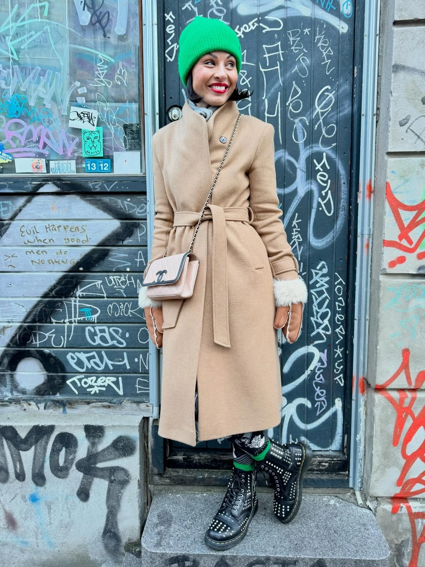 Our New Year&rsquo;s Day in Copenhagen was foodie heaven! This city has some of the best restaurants and cafes I have ever eaten in! 😋😋😋
.
My @sweatybetty skiwear kept me warm and cozy (and a stretchy waistband also came in handy!) FYI I haven&rsq