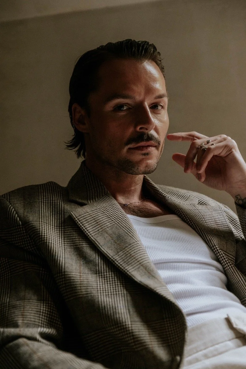 Maikel - watermark ©NichaR-220 Large.jpeg