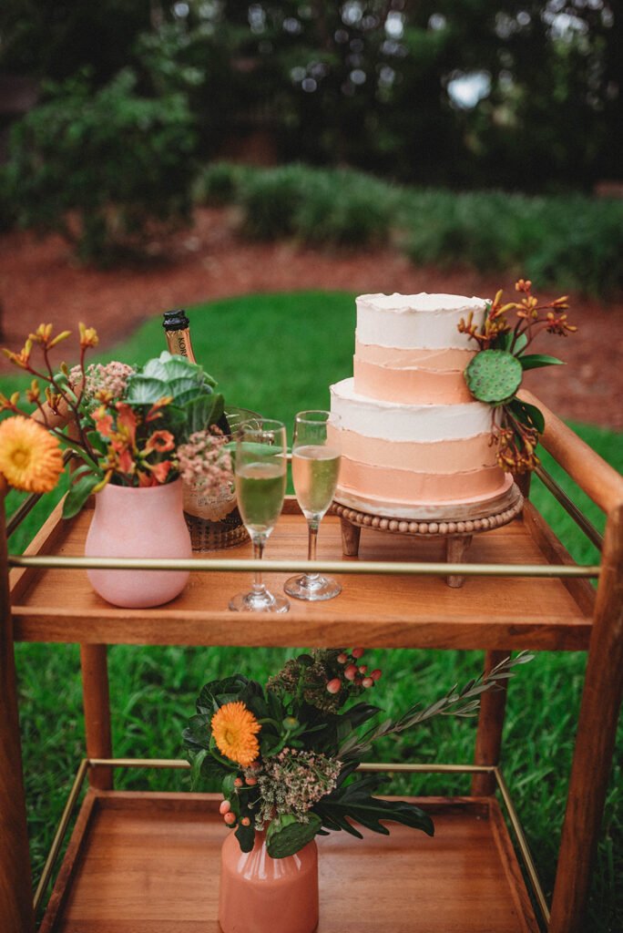 nontraditional-wedding-cake.jpg