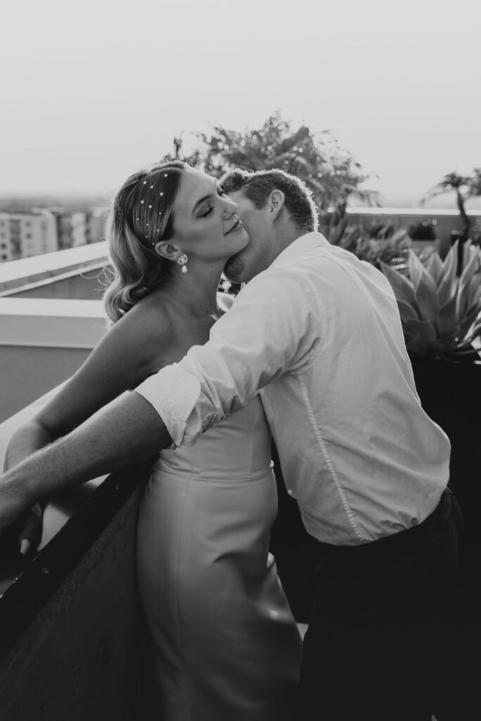 florida-wedding-planning-elopement-black-and-white.jpg