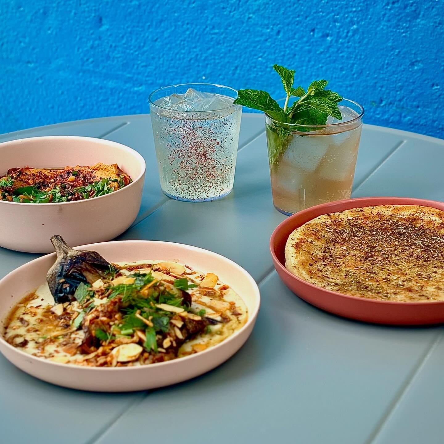 Perfect patio vibes for happy hour today! $2 off sandwiches and cocktails daily from 4pm-6pm