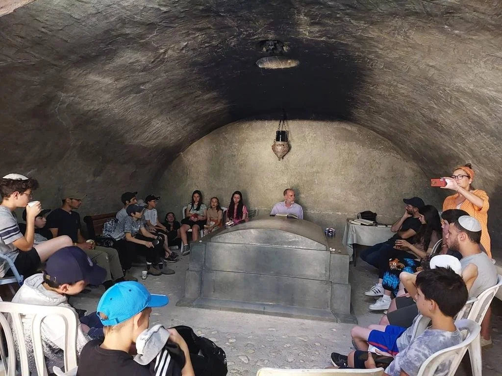 Teens at Rav and Karen.jpeg