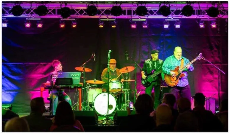 Tempted Souls Band 