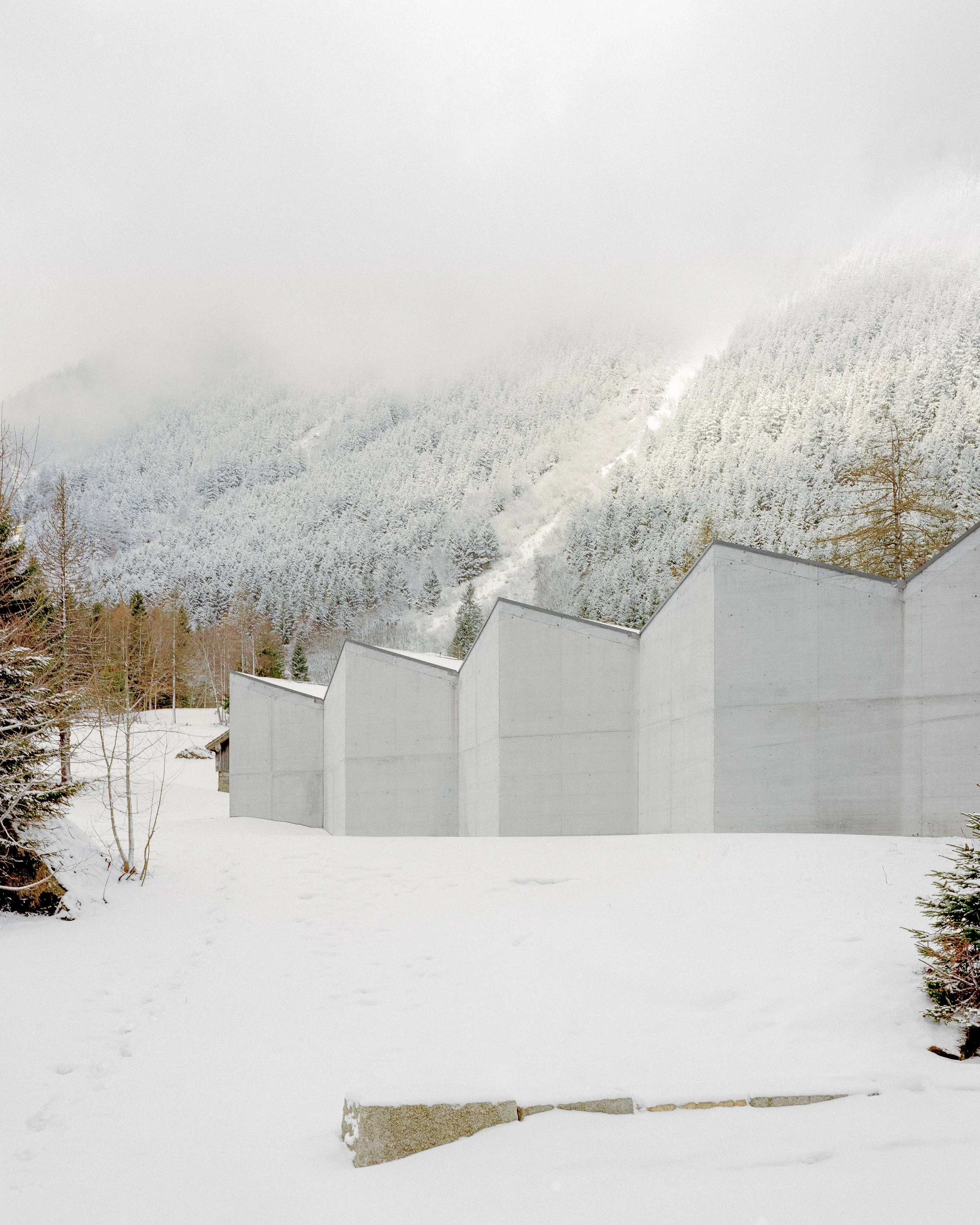 Julian Holzwarth Kunsthalle Goeschenen Schweiz atelier burkhalter sumi architekten Architectural stuttgart Architektur Fotograf architektur interior fotografie architectural photography medium format photography Mittelformat mamiya design Stuttgart 