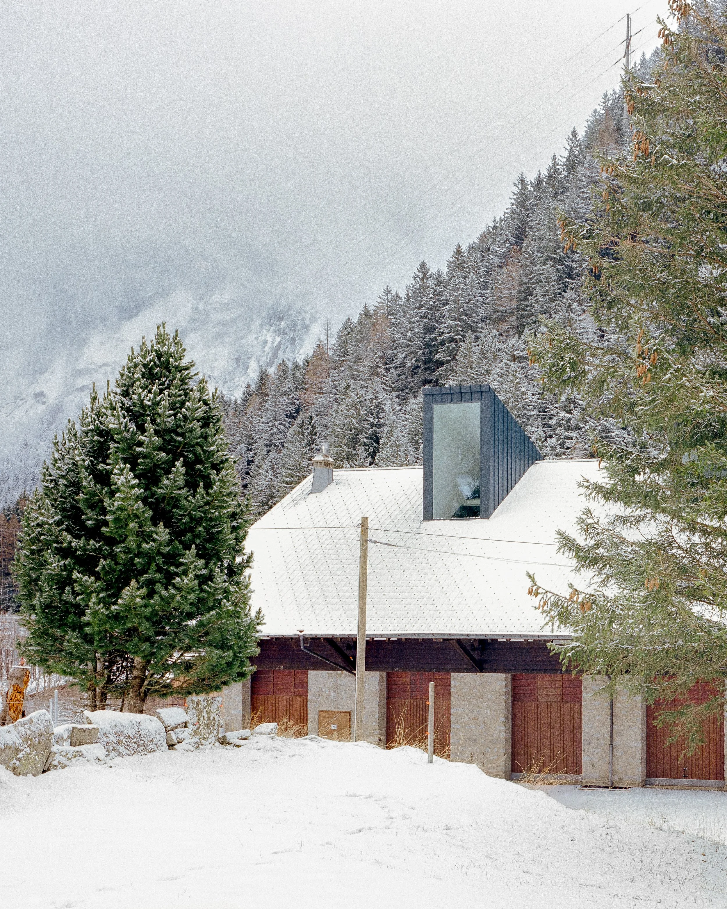 Julian Holzwarth Kunsthalle Goeschenen Schweiz atelier burkhalter sumi architekten Architectural stuttgart Architektur Fotograf architektur interior fotografie architectural photography medium format photography Mittelformat mamiya design Stuttgart 