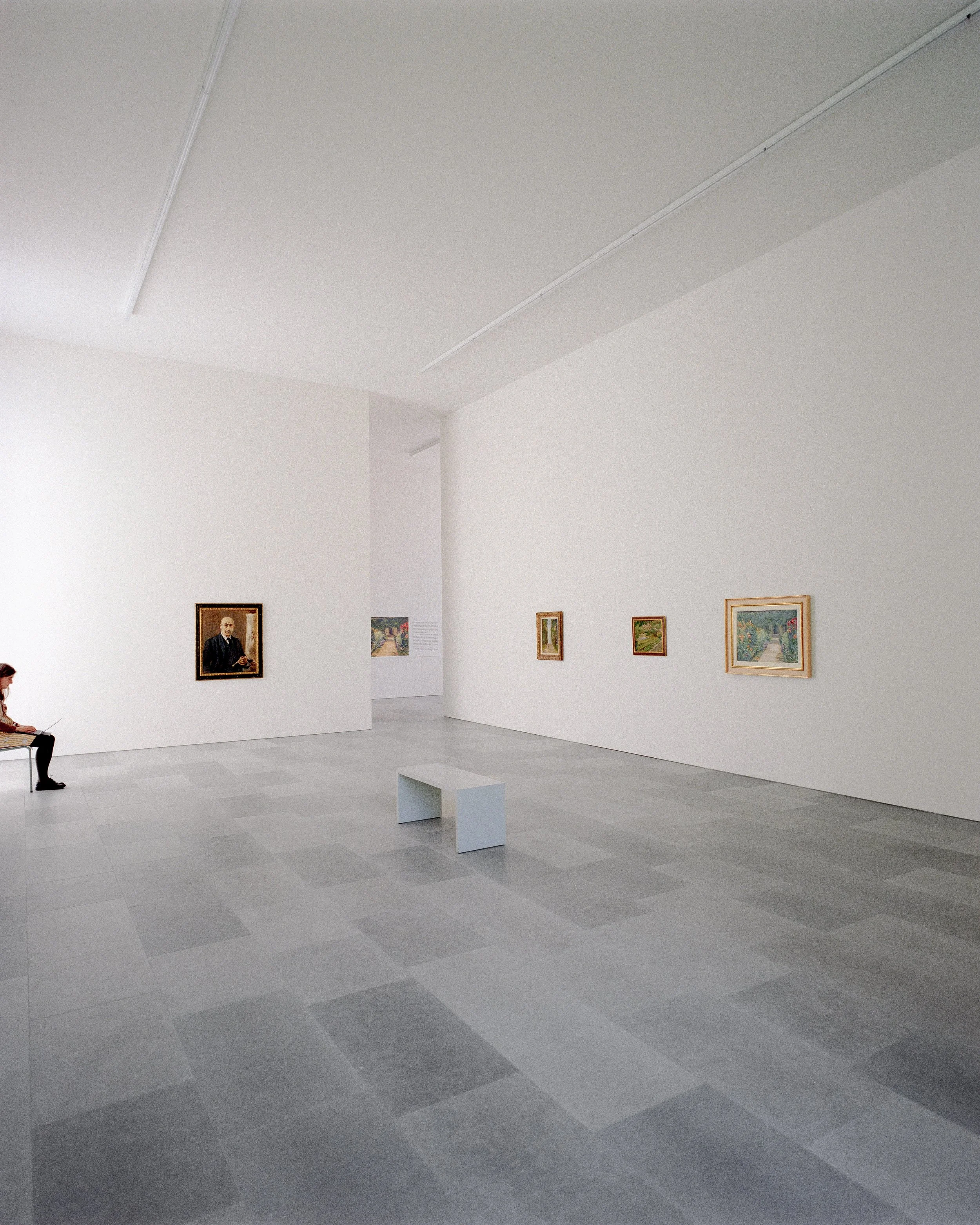 Julian Holzwarth Bastian Gallery Berlin John Pawson architect architekten Architectural stuttgart Architektur Fotograf architektur interior fotografie architectural photography medium format photography Mittelformat mamiya design Stuttgart 