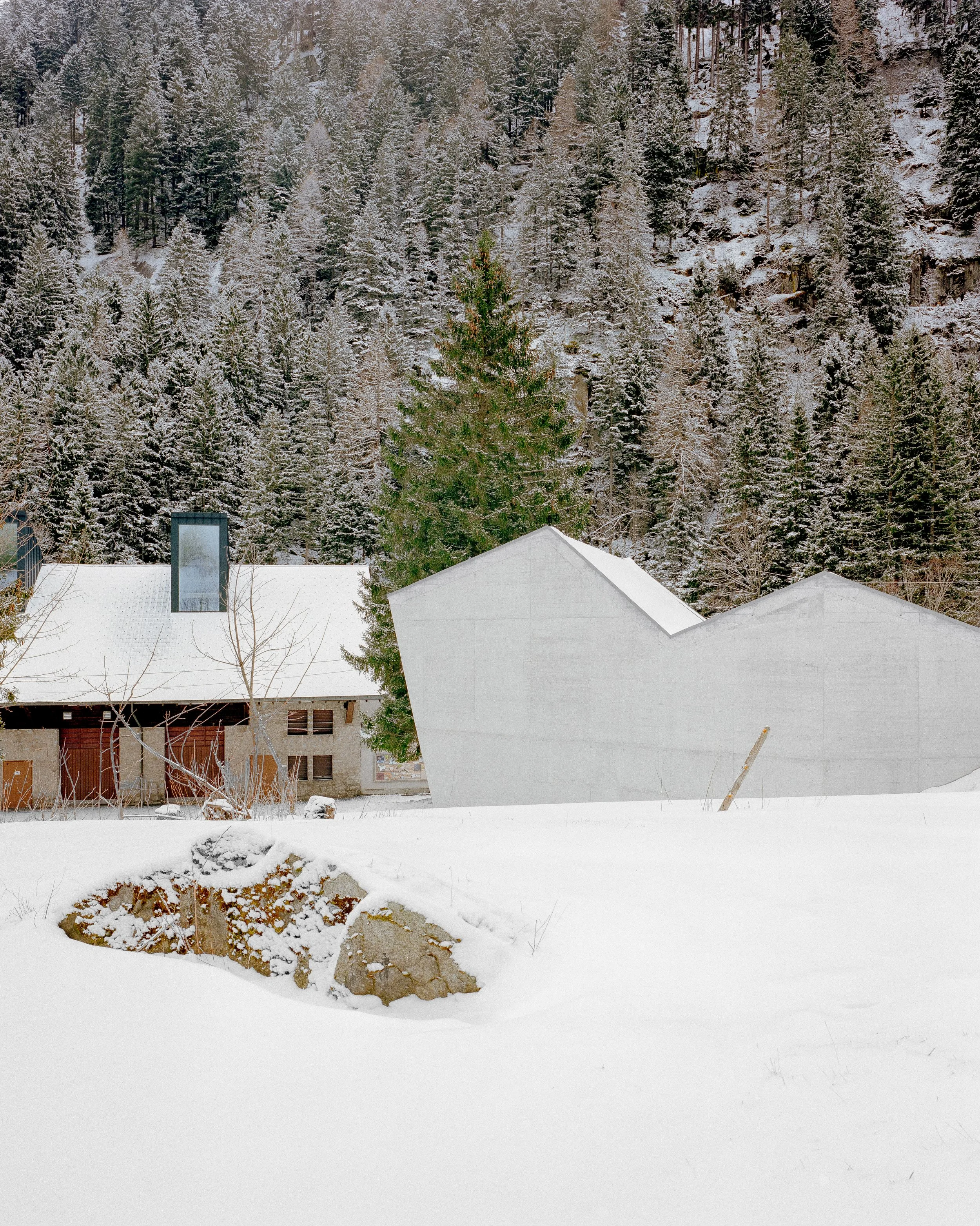 Julian Holzwarth Kunsthalle Goeschenen Schweiz atelier burkhalter sumi architekten Architectural stuttgart Architektur Fotograf architektur interior fotografie architectural photography medium format photography Mittelformat mamiya design Stuttgart 