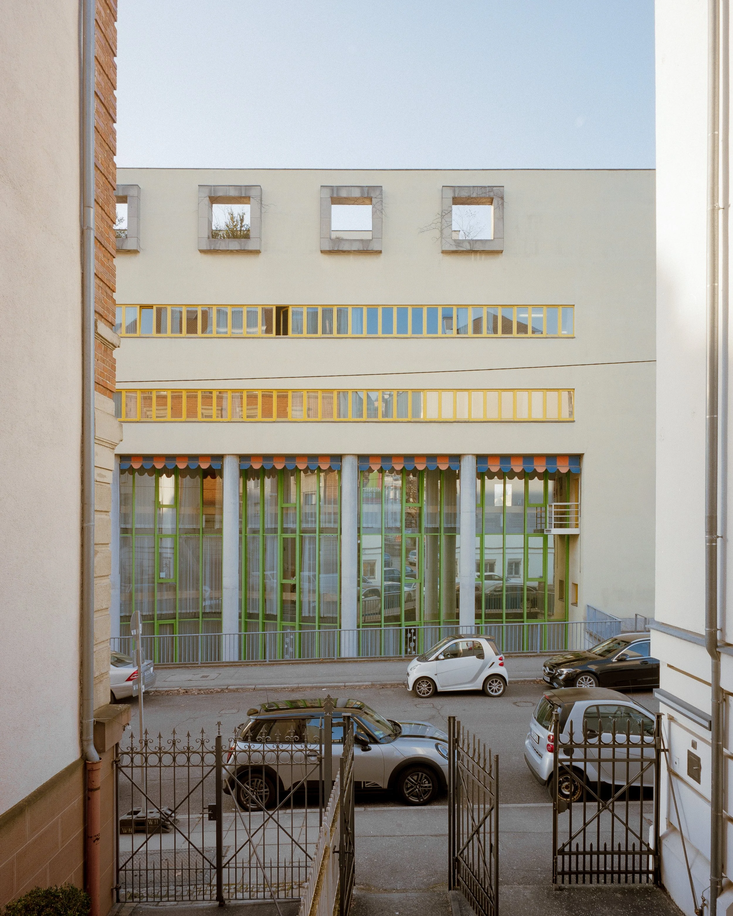 Staatsgalerie stuttgart James Stirling architekt Architectural stuttgart Architektur Fotograf architektur fotografie architectural photography medium format photography Mittelformat mamiya design interior Stuttgart bau julian holzwarth