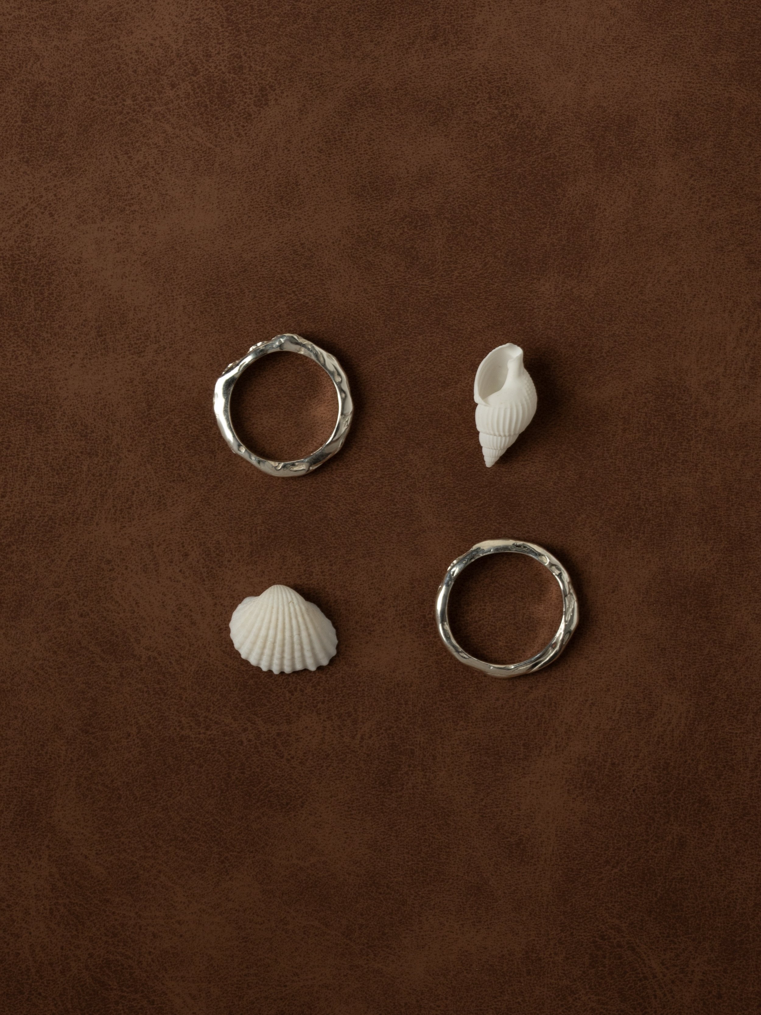 A&bull;mart - &Aacute;ine 🤎 #productphotography #stilllife #jewelryphotographer @amart_joia