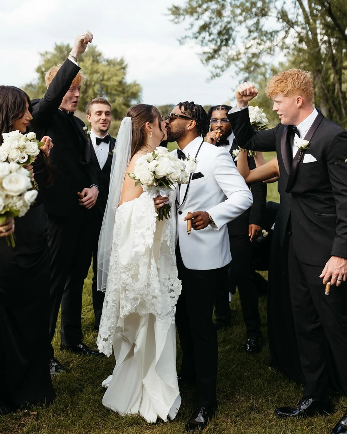 An unforgettable day with this beautiful couple 🫶

#chicagoweddingphotographer #chicagoweddingvideographer #weddinginspo #clingpeck #midwestweddingphotographer