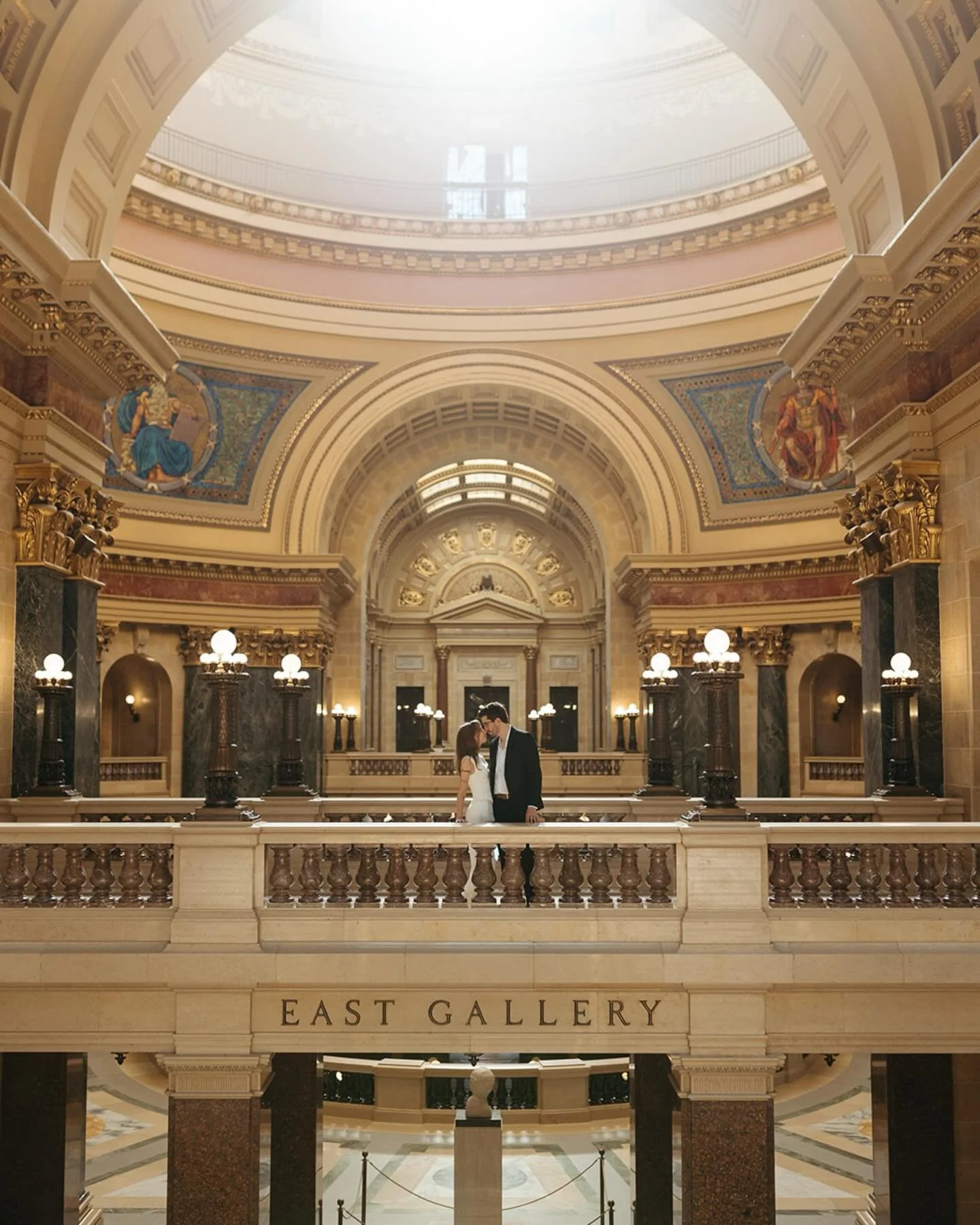 Erin &amp; Josh 🤍 

#madisonweddingphotographer #engagementinspo #wisconsinweddingphotographer #engagementphotographer 
#authenticlovemag