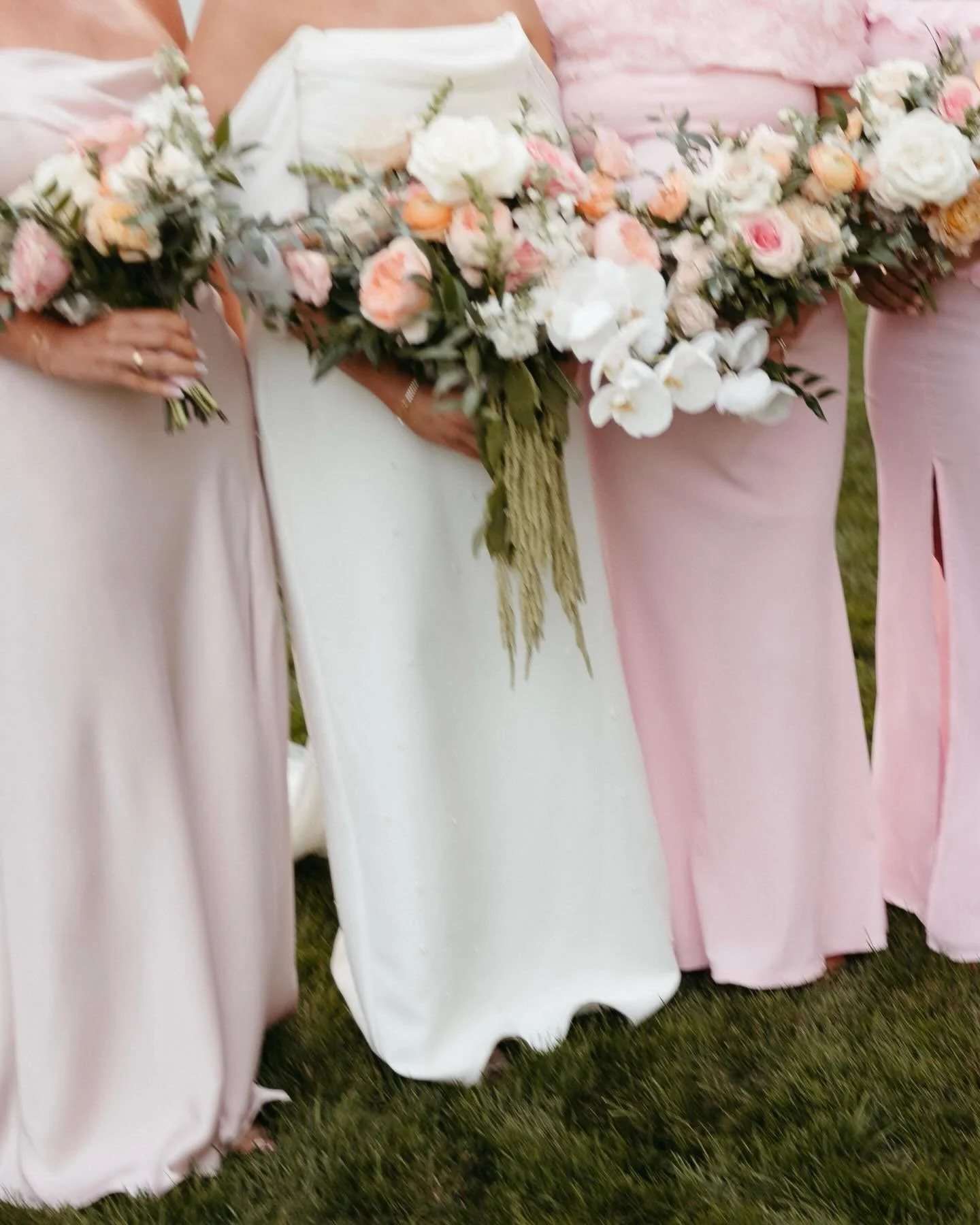 Kyla and Matt&rsquo;s day was something special 🤍 

Photographer @clingpeck 
Venue @haleymansion 

#chicagoweddingphotographer #midwestweddingphotographer #chicagowedding #weddingplanning