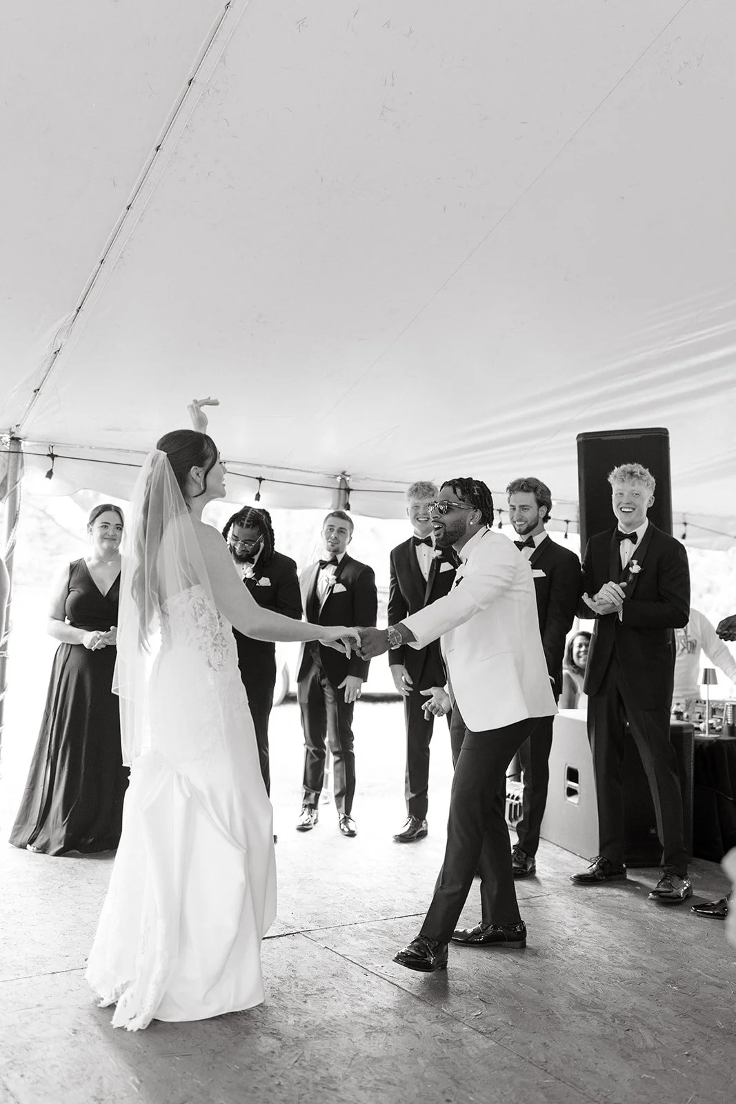 Yalon & Sydney B&W-697.jpg