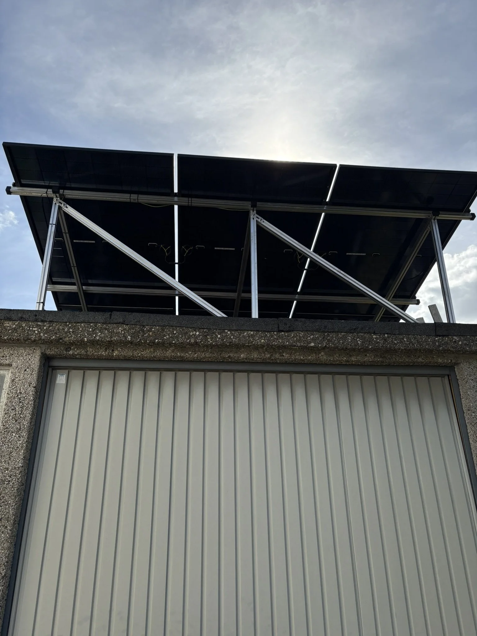 Zonnepanelen op aluminium onderconstructie