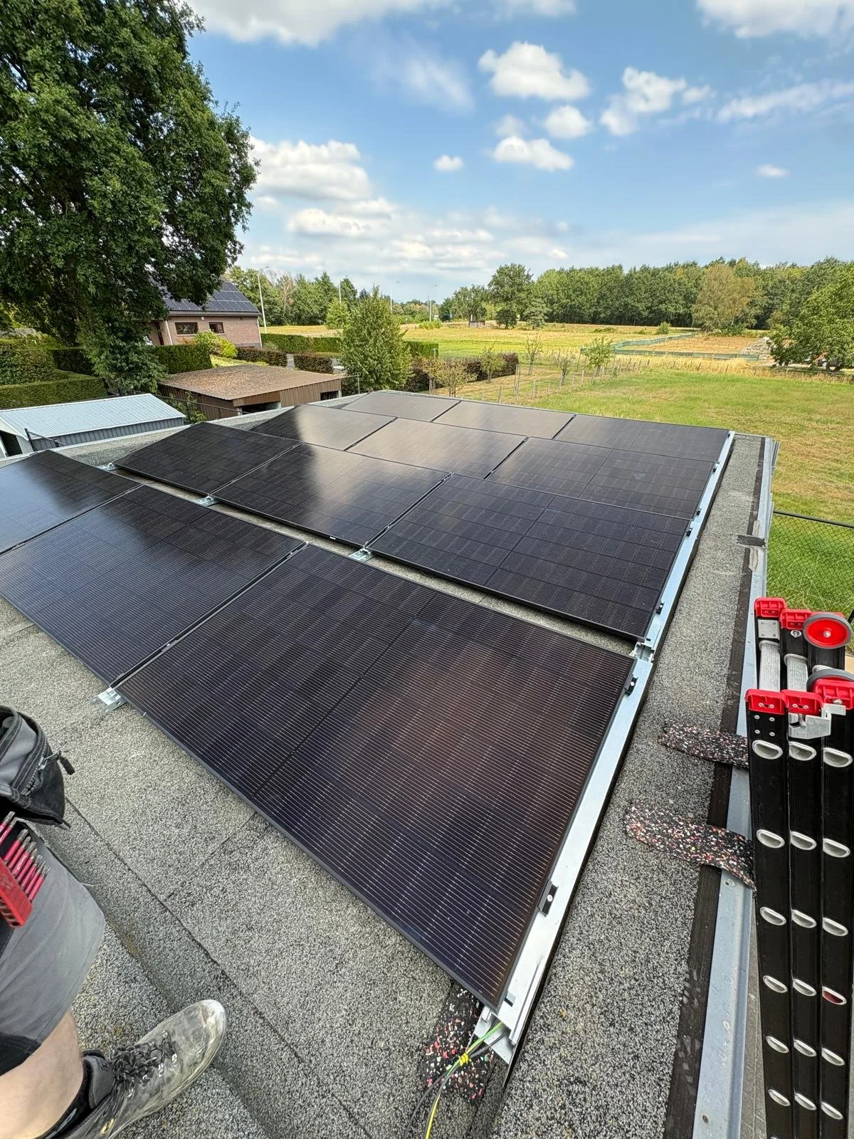 Zonnepanelen, thuisbatterij en laadpaal in Heusden-Zolder