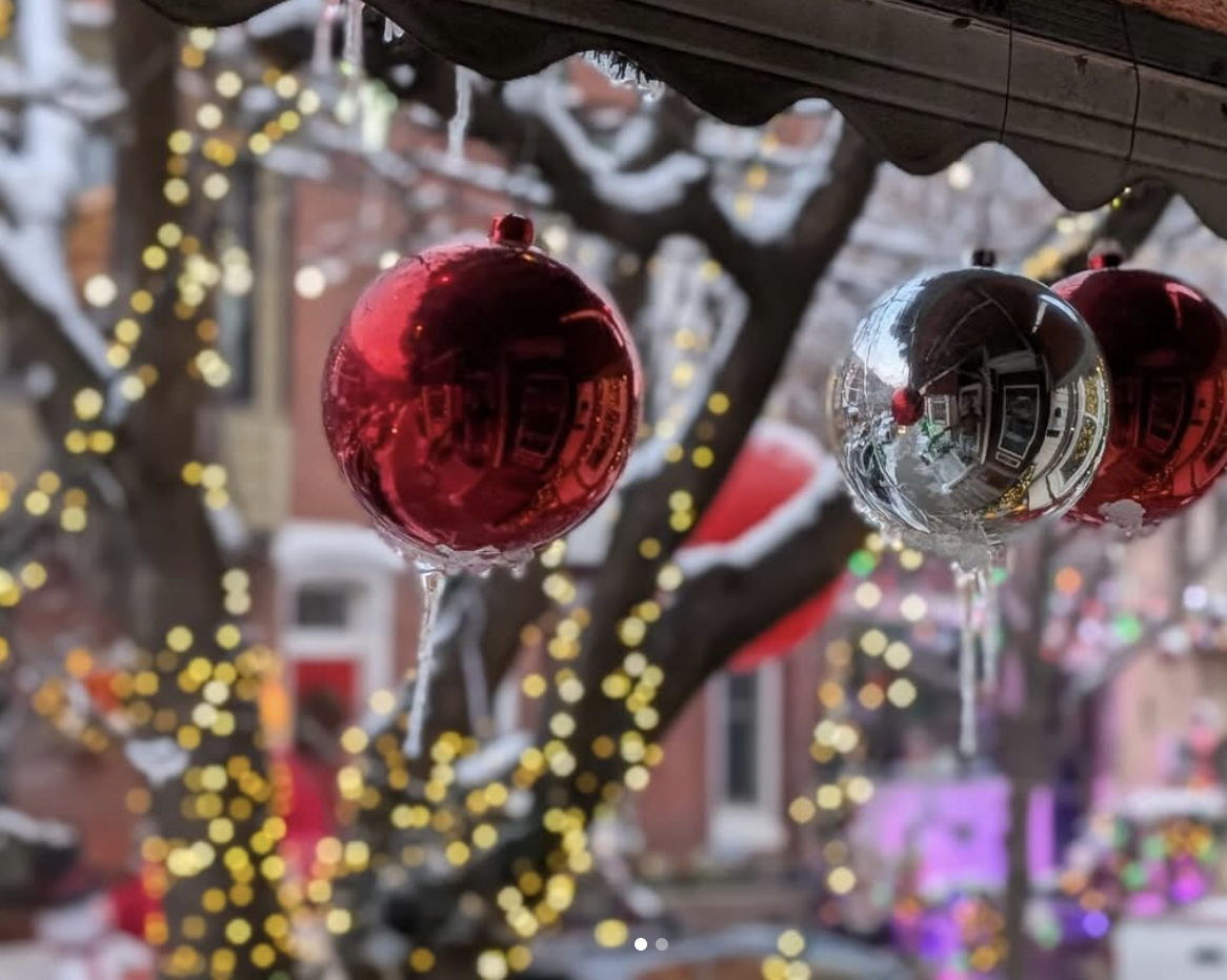 An East Passyunk Crawl That Ends in Holiday Magic