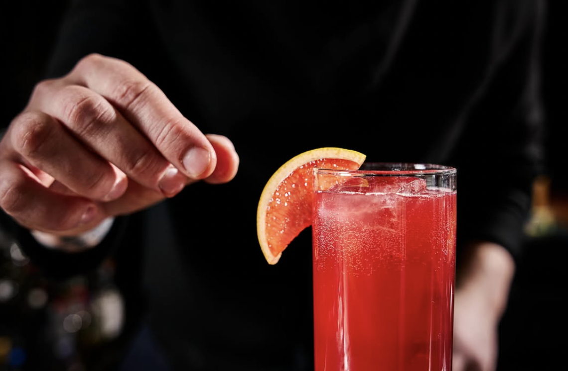 Almanac Joins R&amp;D for One-Night-Only Throwback Cocktail Menu
