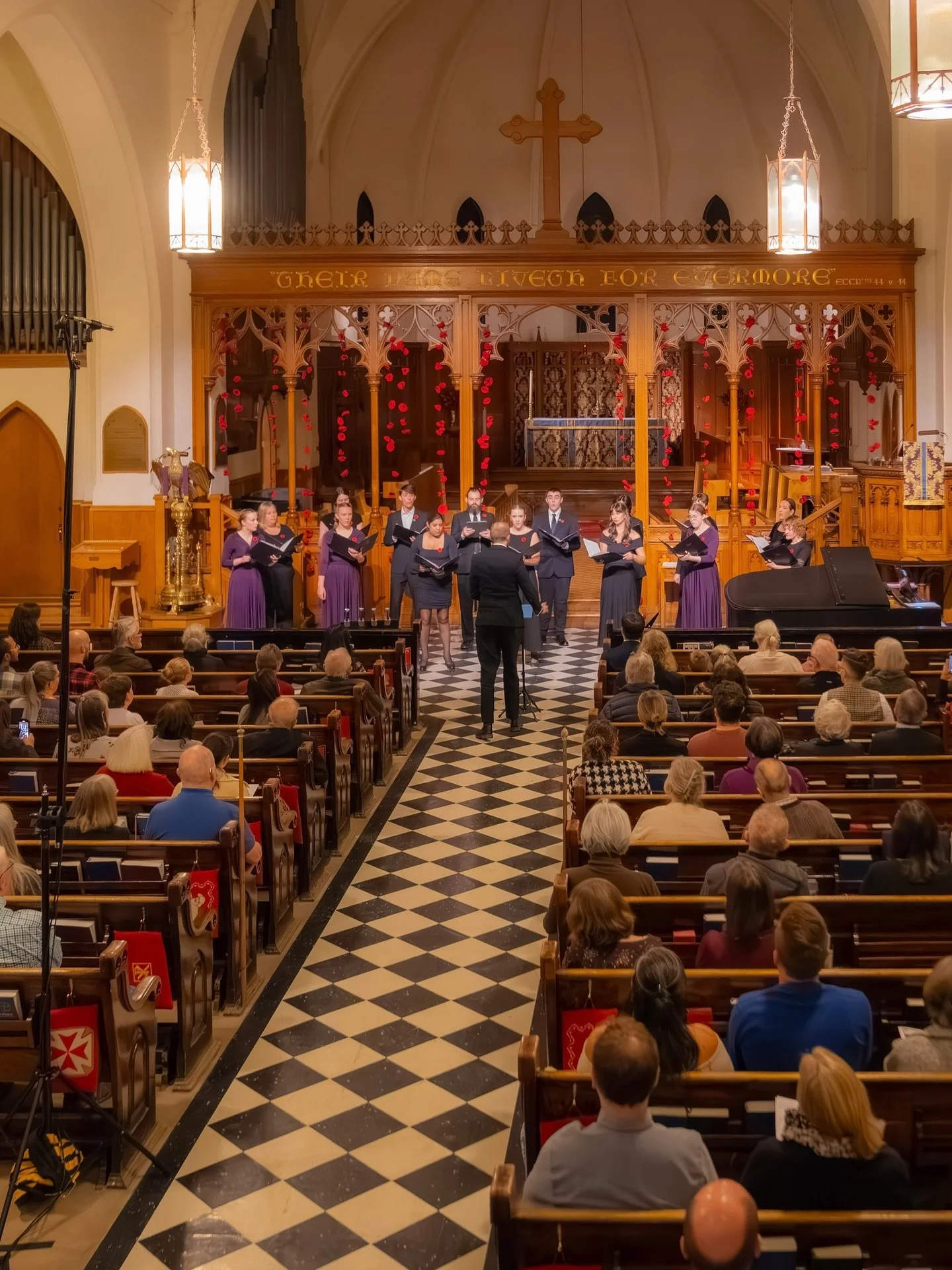 Cantando&rsquo;s DEBUT performance!!

November 8 included the first appearance of our new young adult ensemble! We&rsquo;re so happy to see the return of so many alumni and the arrival of newcomers to our organization, all making new music together! 