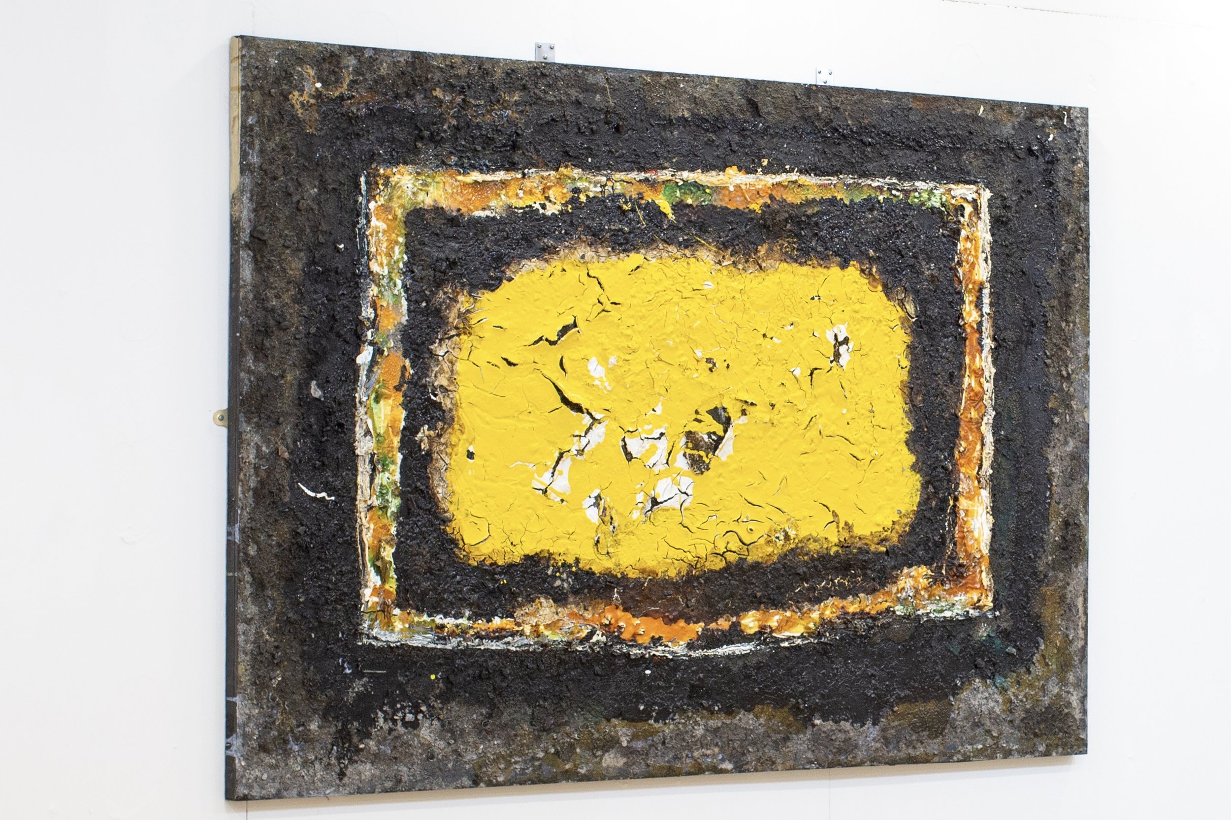 The Yellow View of the White. 2022