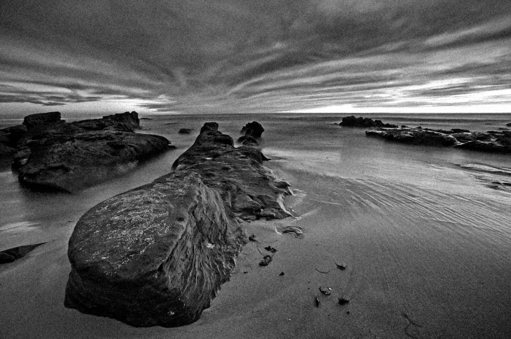 Canva-Colorful-sunset-over-Pacific-Ocean-Windansea-Beach-CA-1024x679.jpg